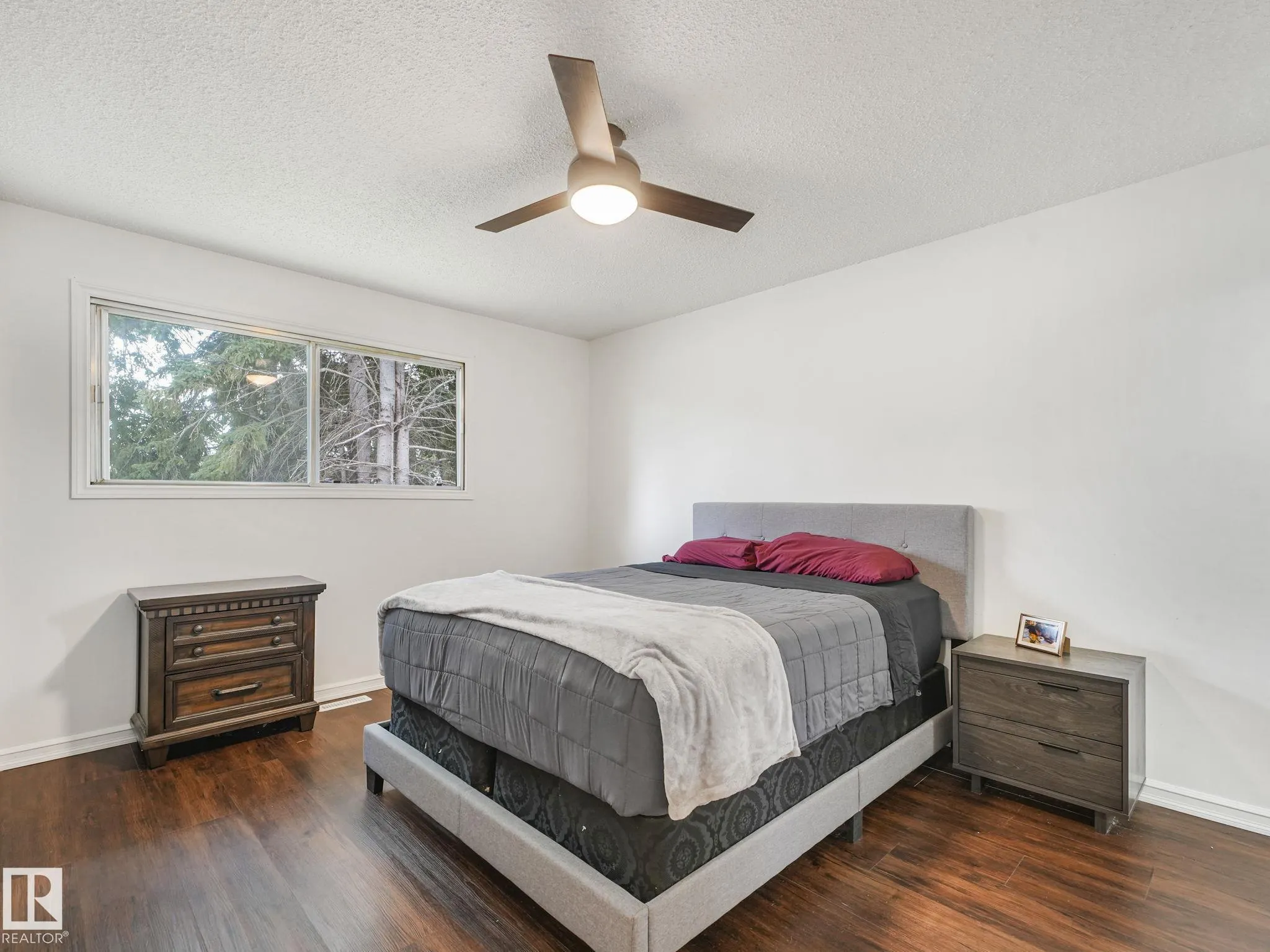 5546 CENTENNIAL Drive
