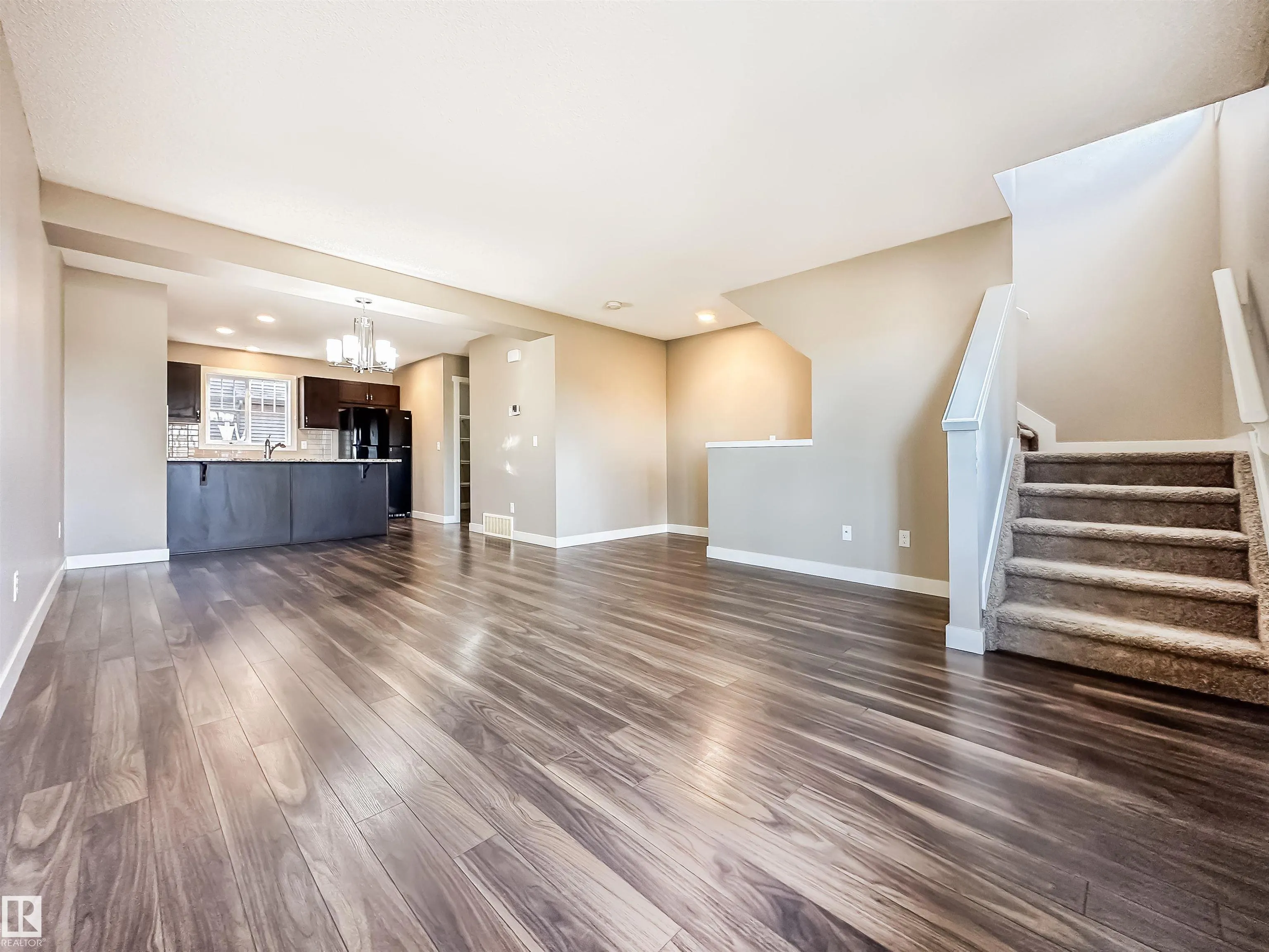 1005 GRAYDON HILL Boulevard