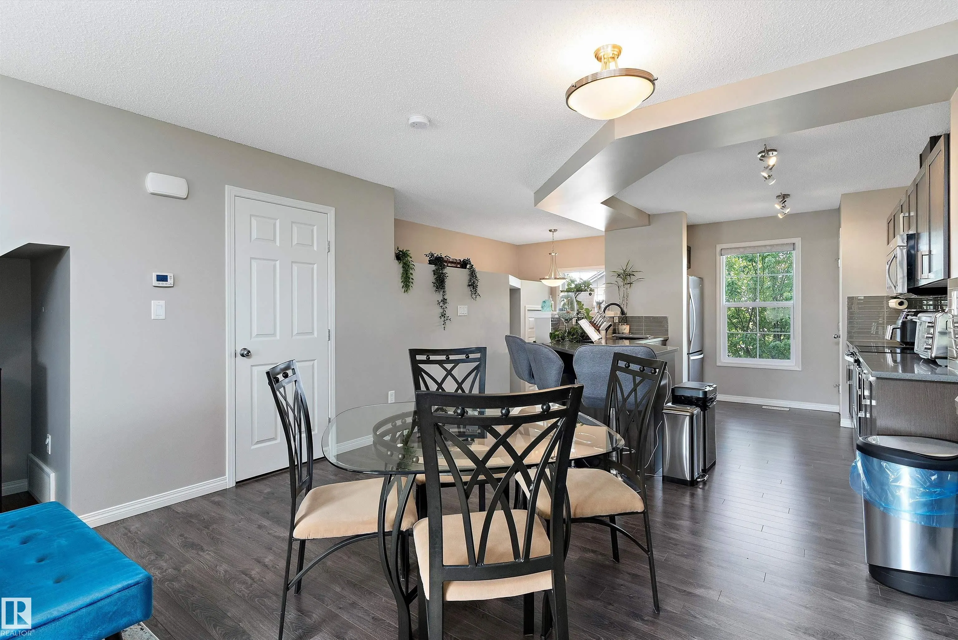 4019 ORCHARDS Drive