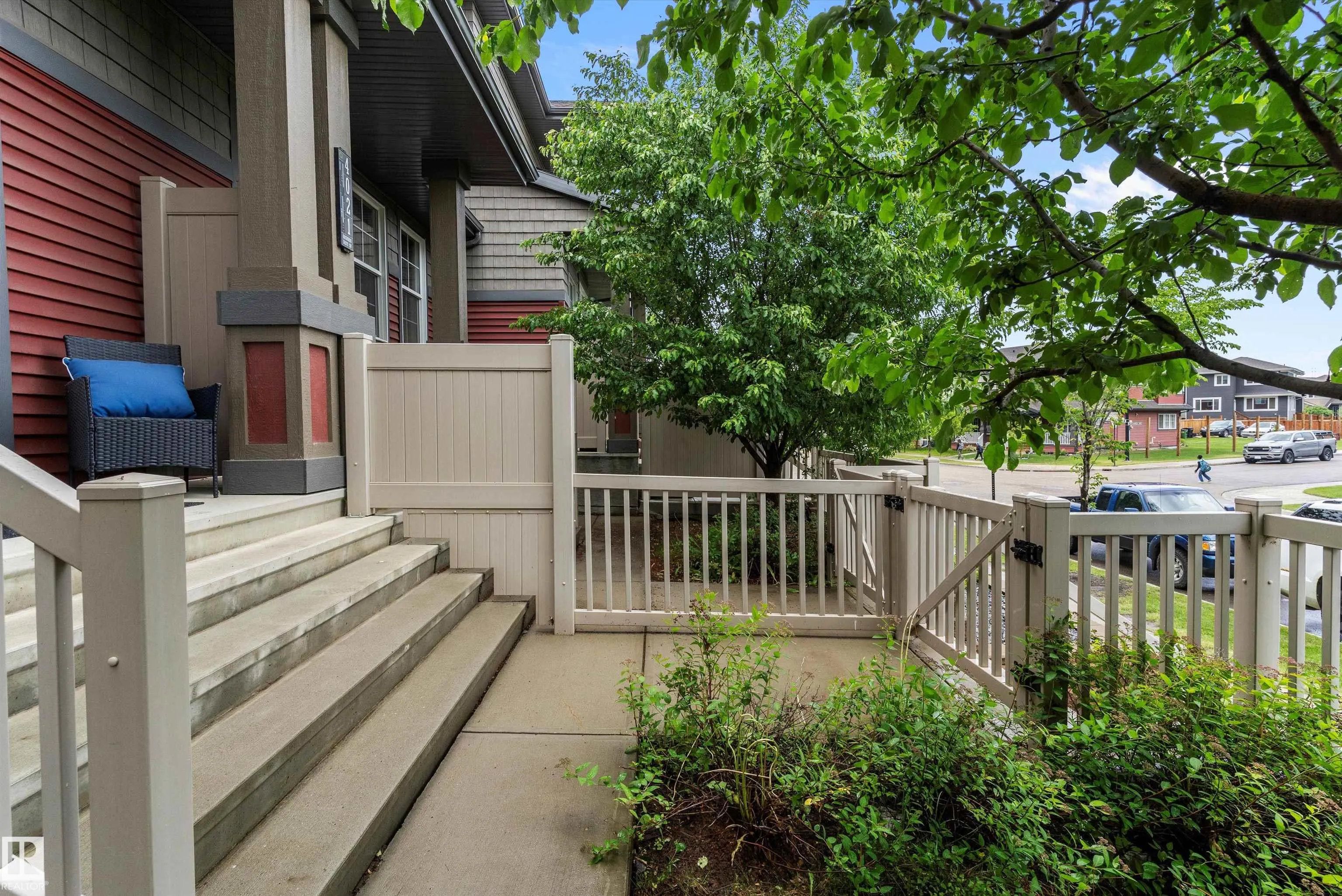 4019 ORCHARDS Drive