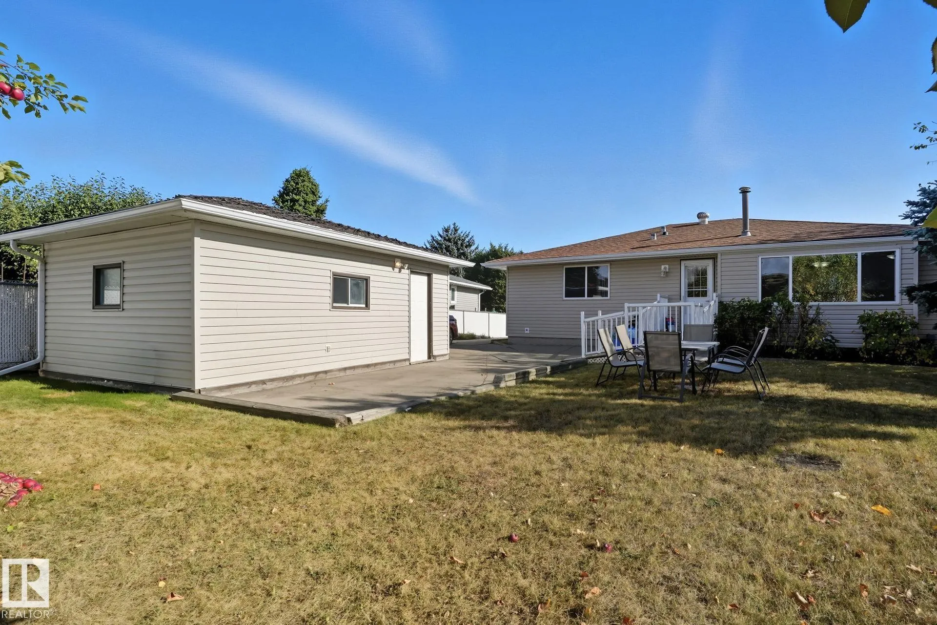 14208 30 Street