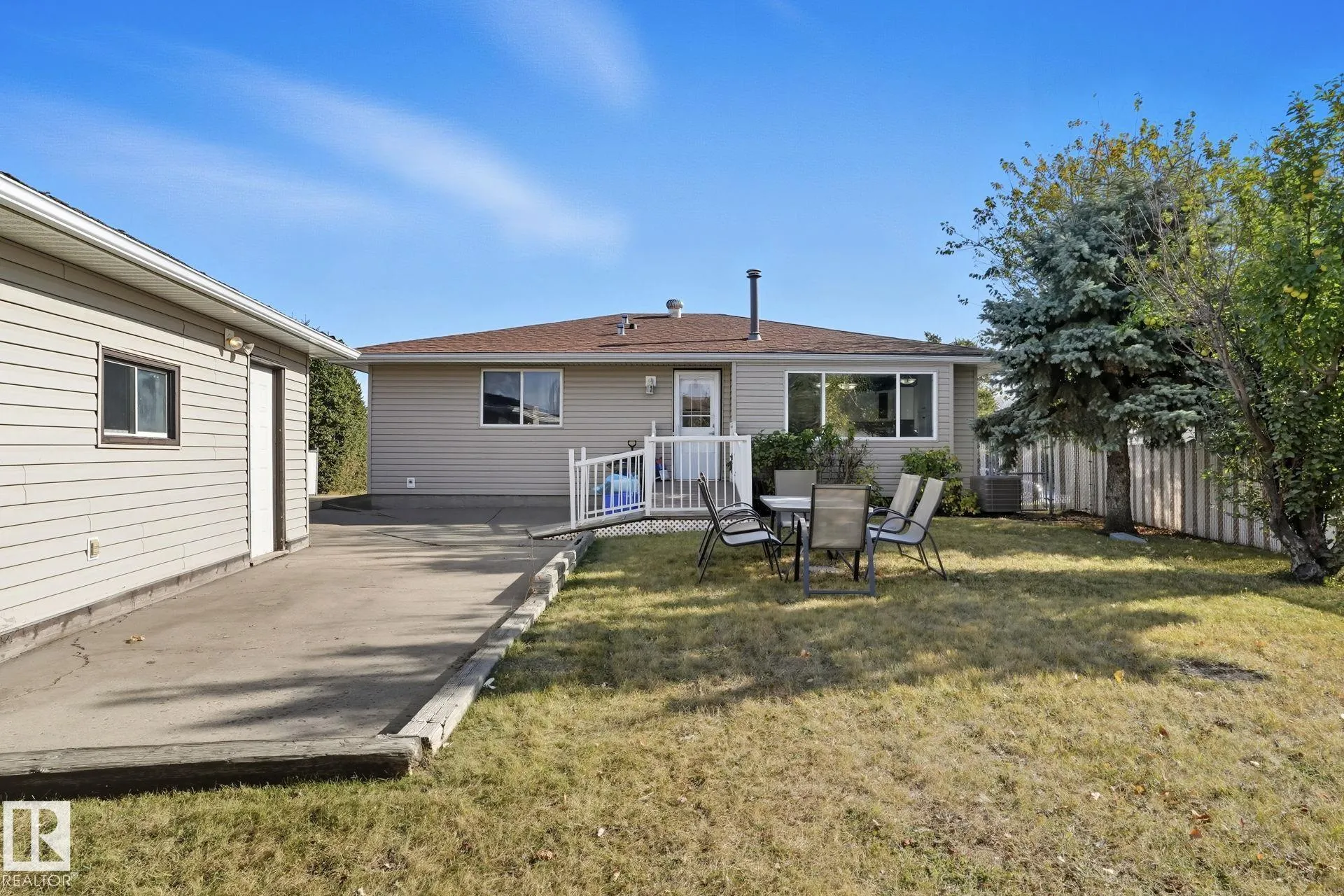14208 30 Street