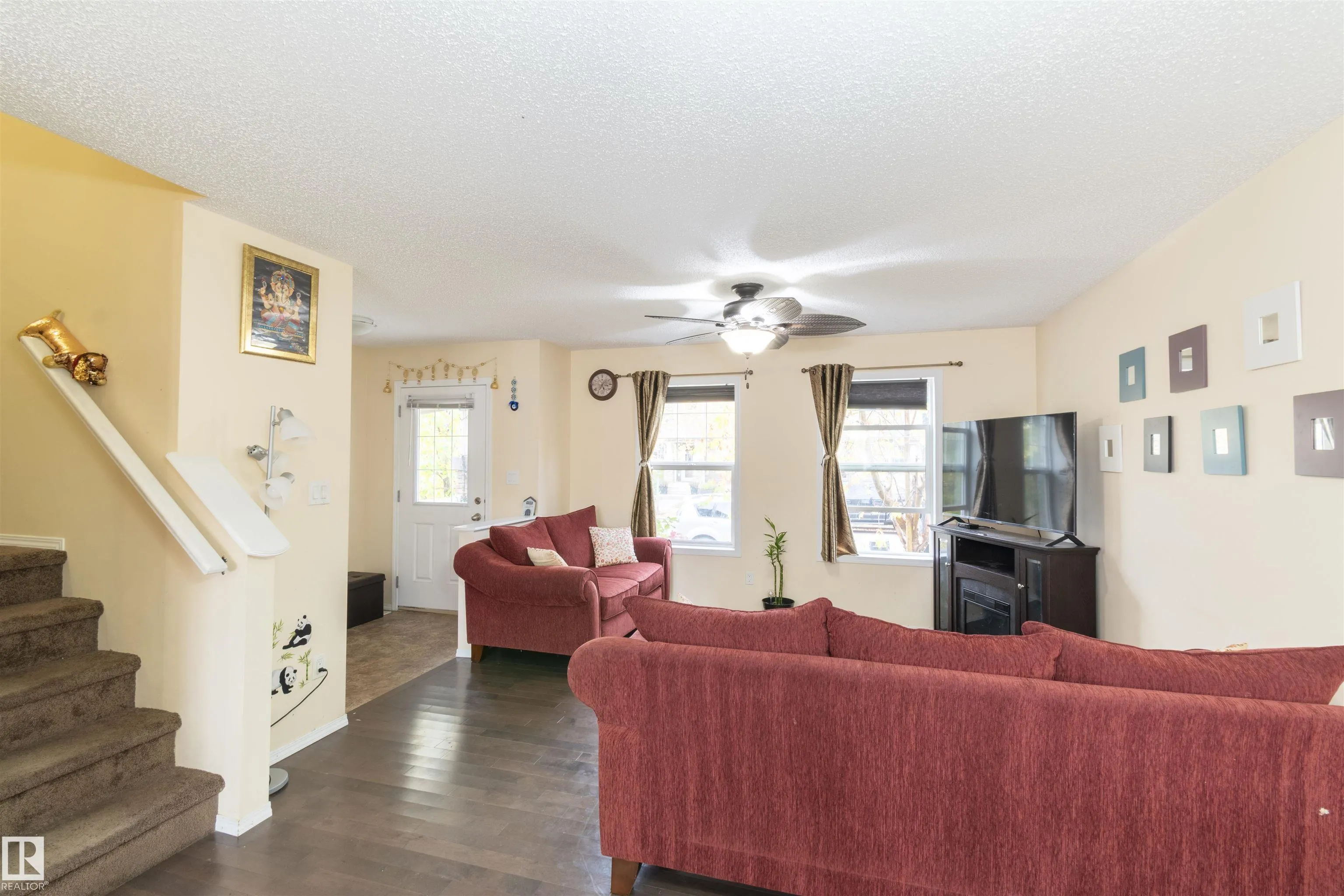 3019 ARTHURS Crescent