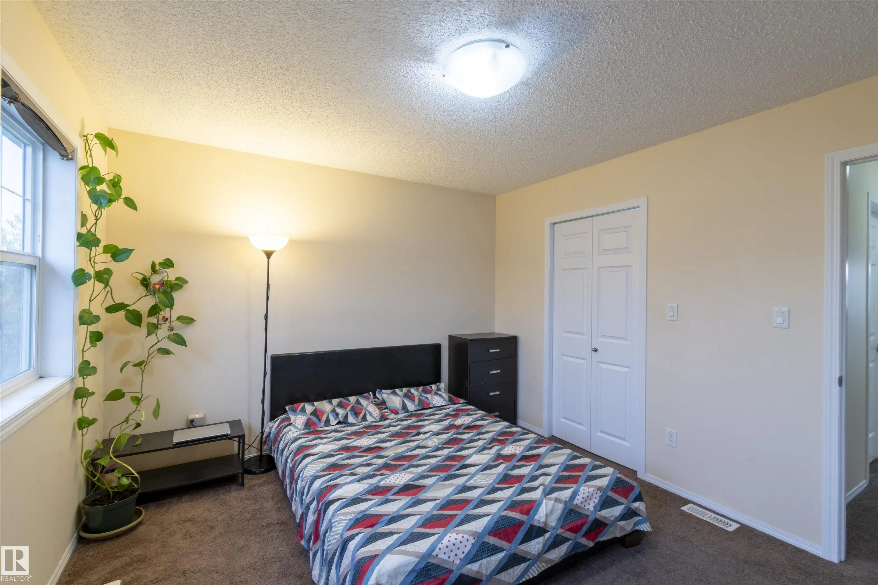 3019 ARTHURS Crescent