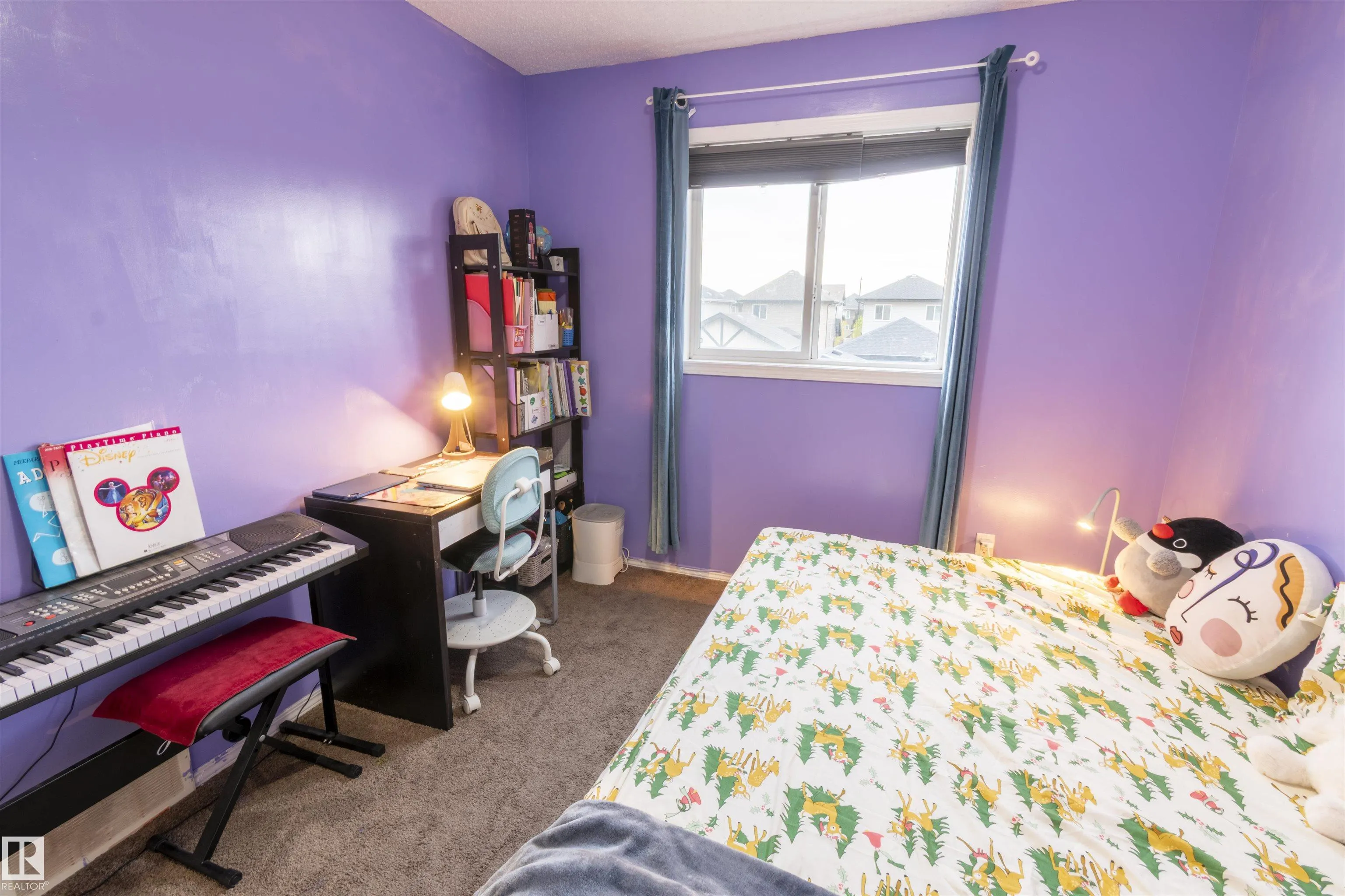 3019 ARTHURS Crescent