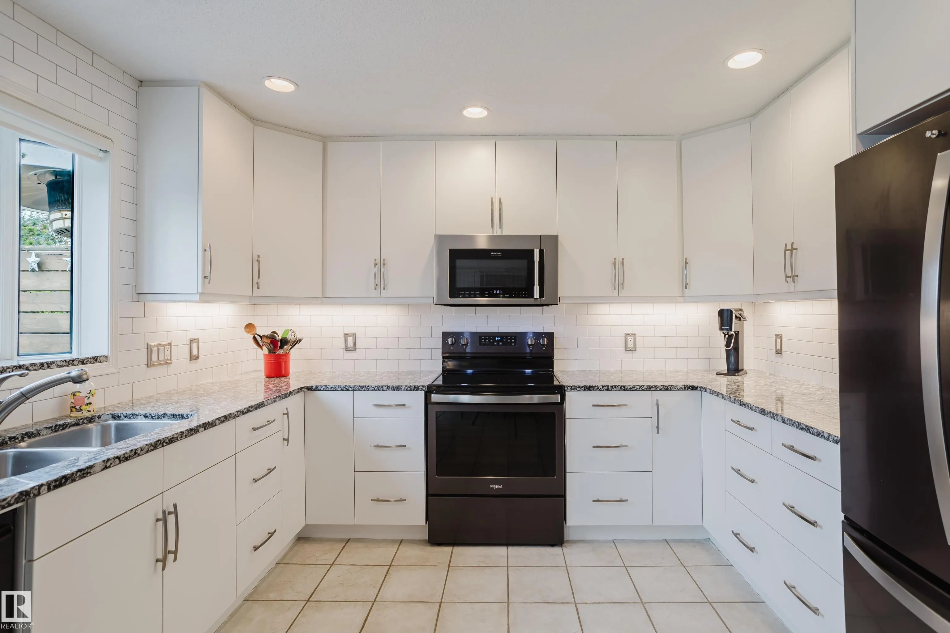 312 BUCHANAN Way