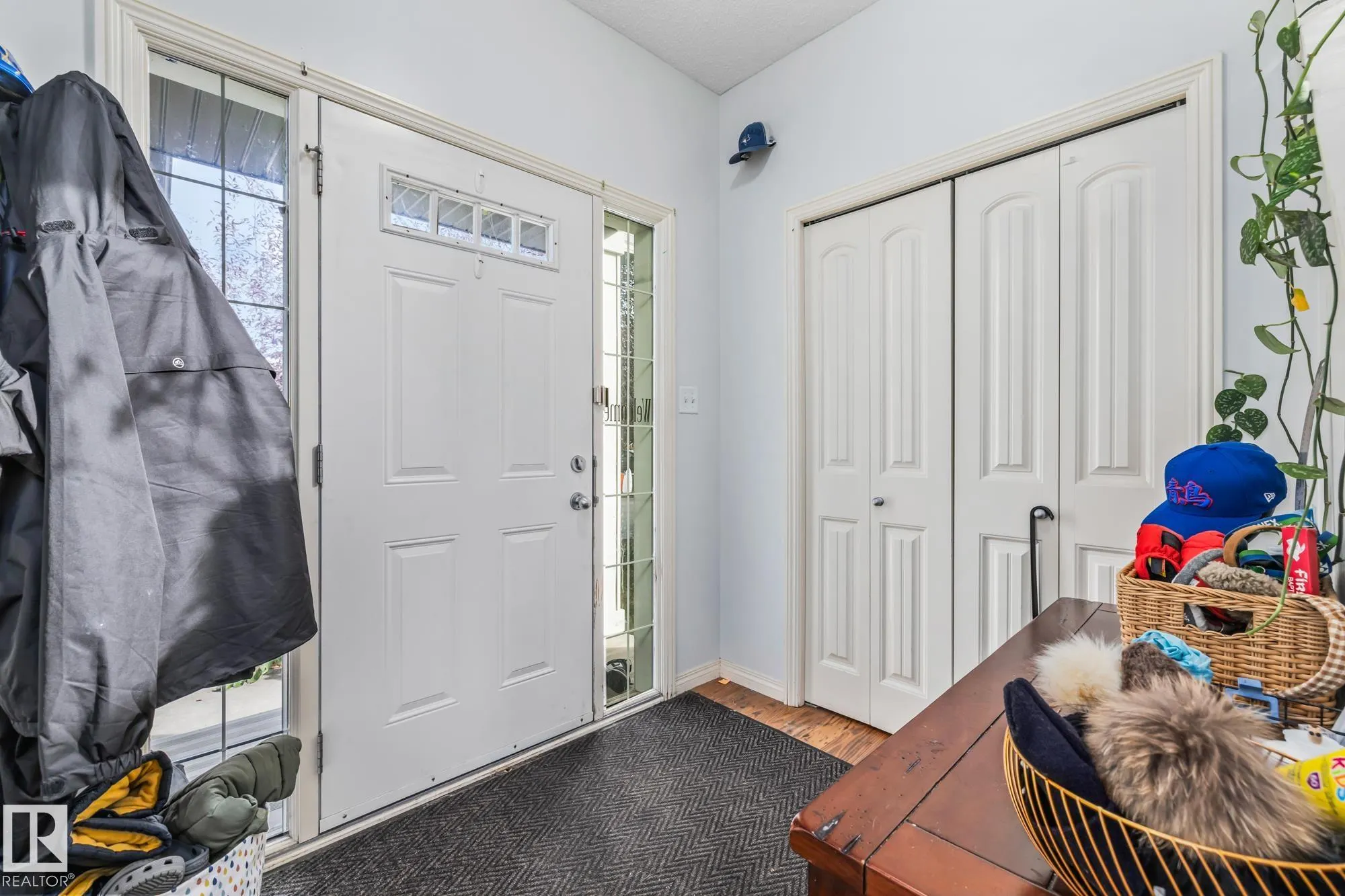 355 SUMMERTON Crescent