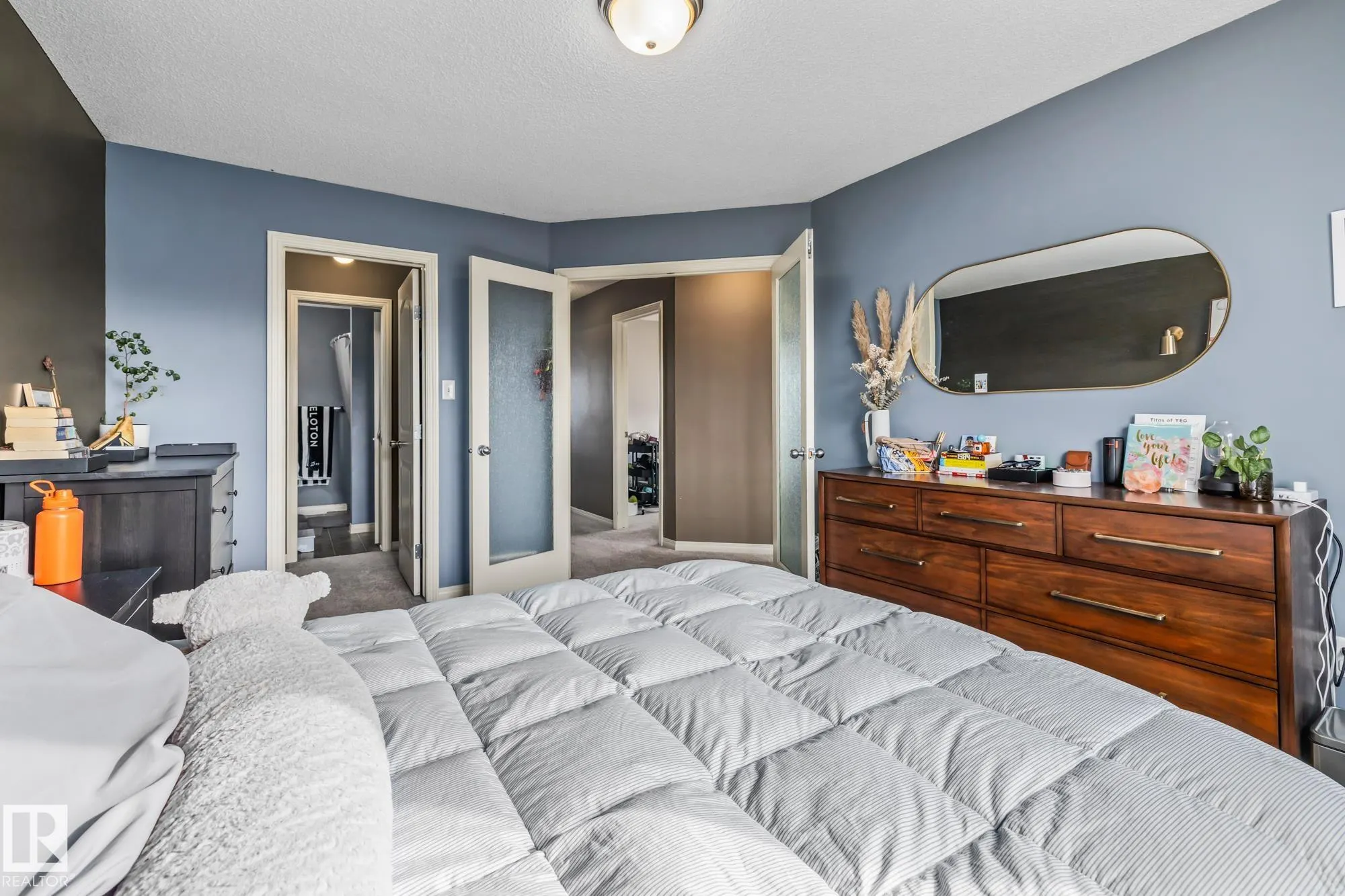 355 SUMMERTON Crescent