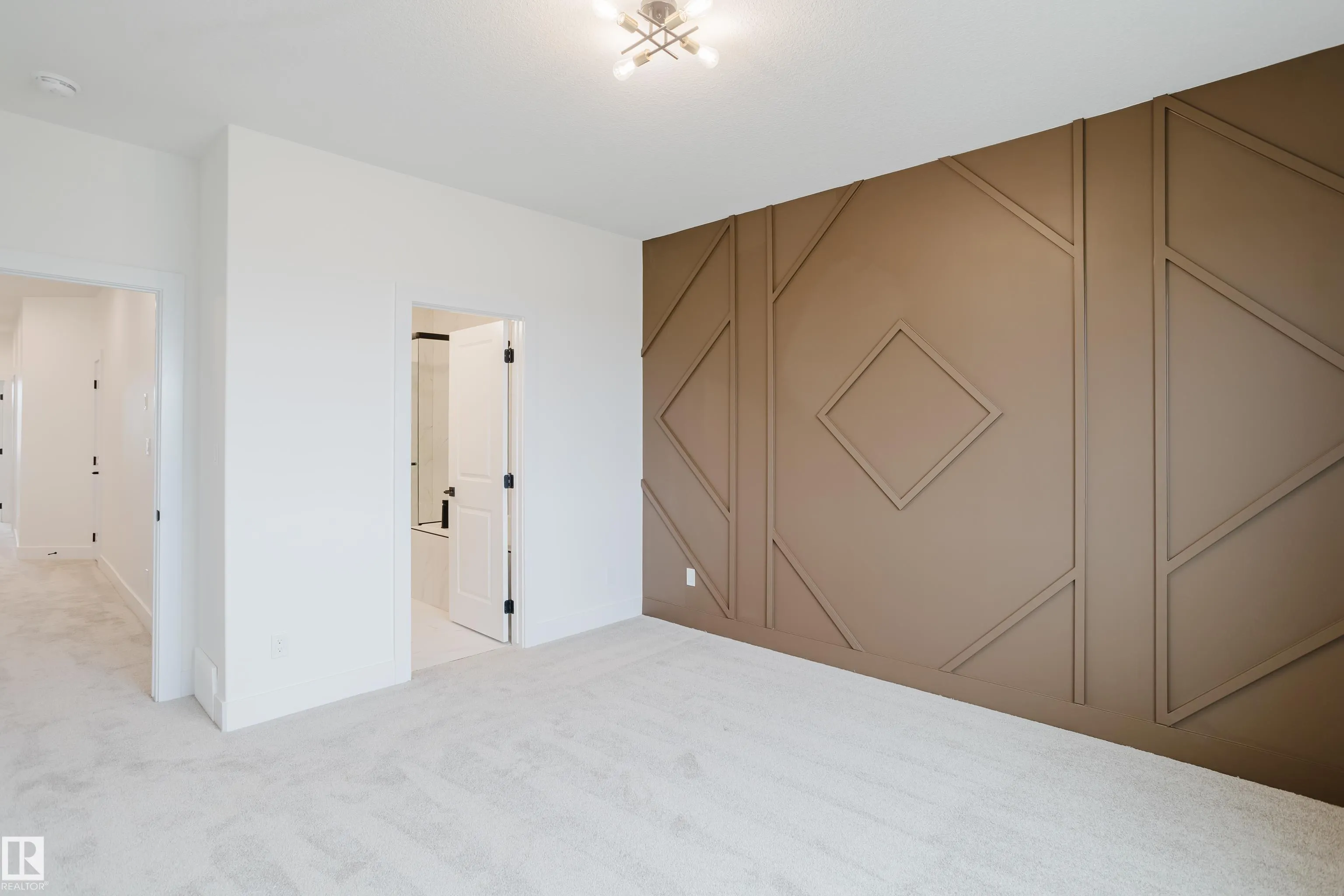 341 Munn Way