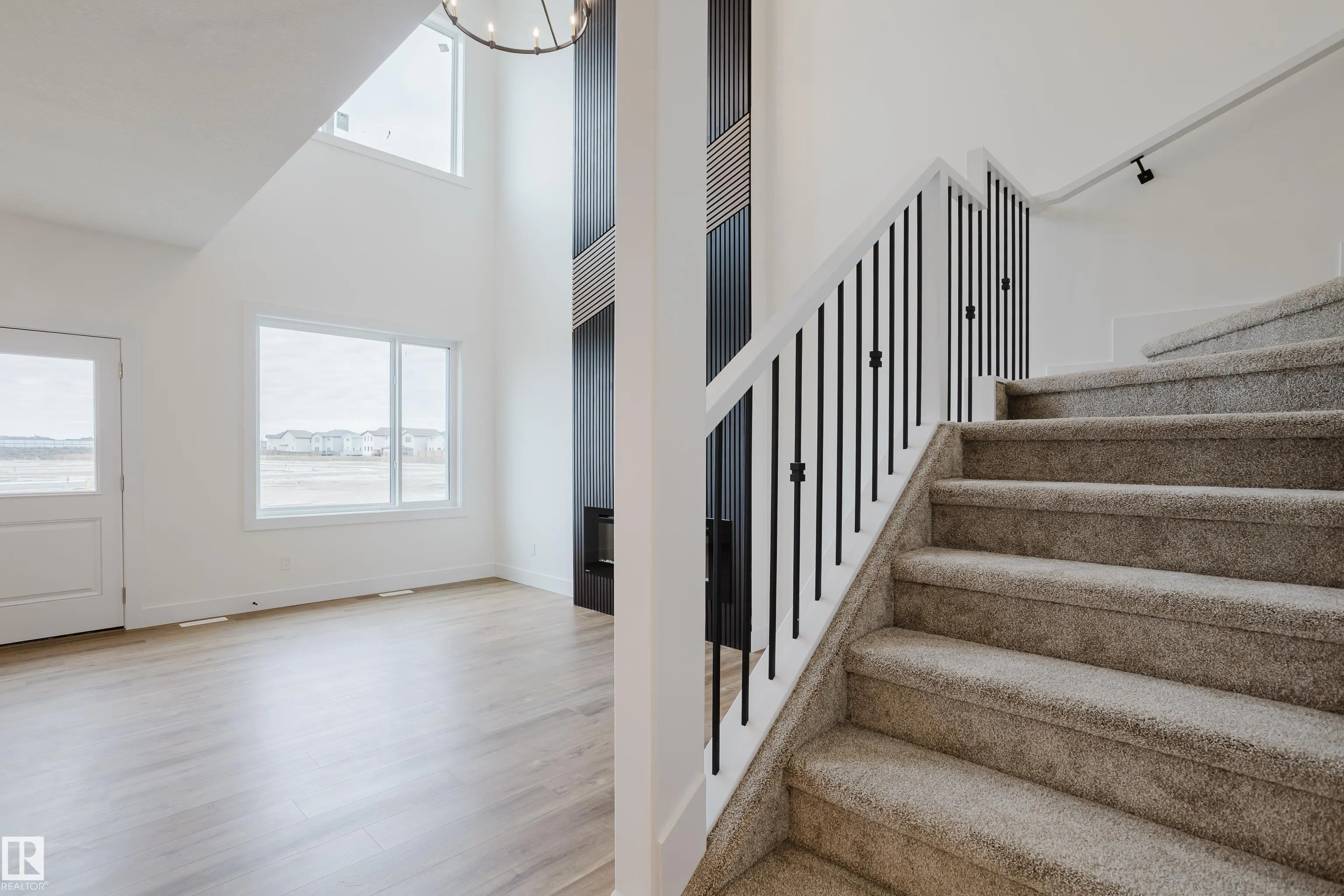 341 Munn Way