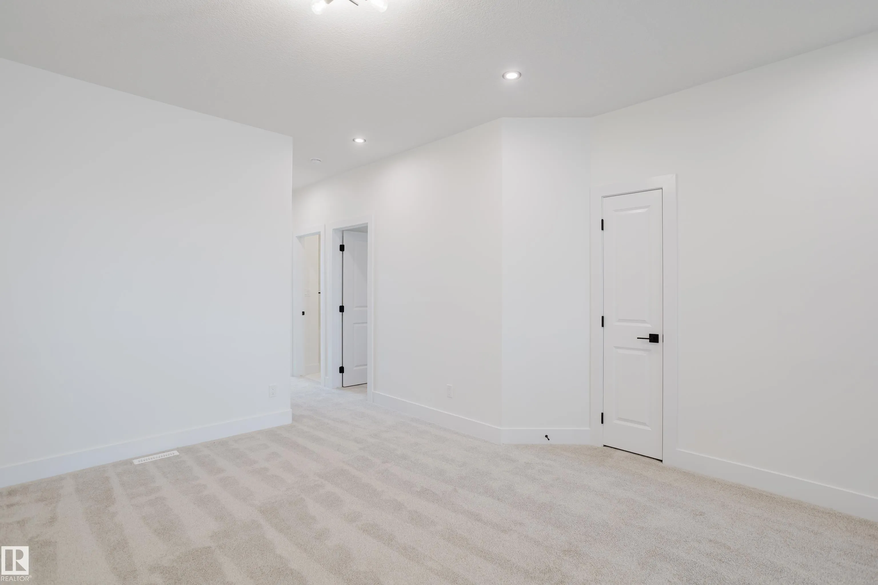 341 Munn Way