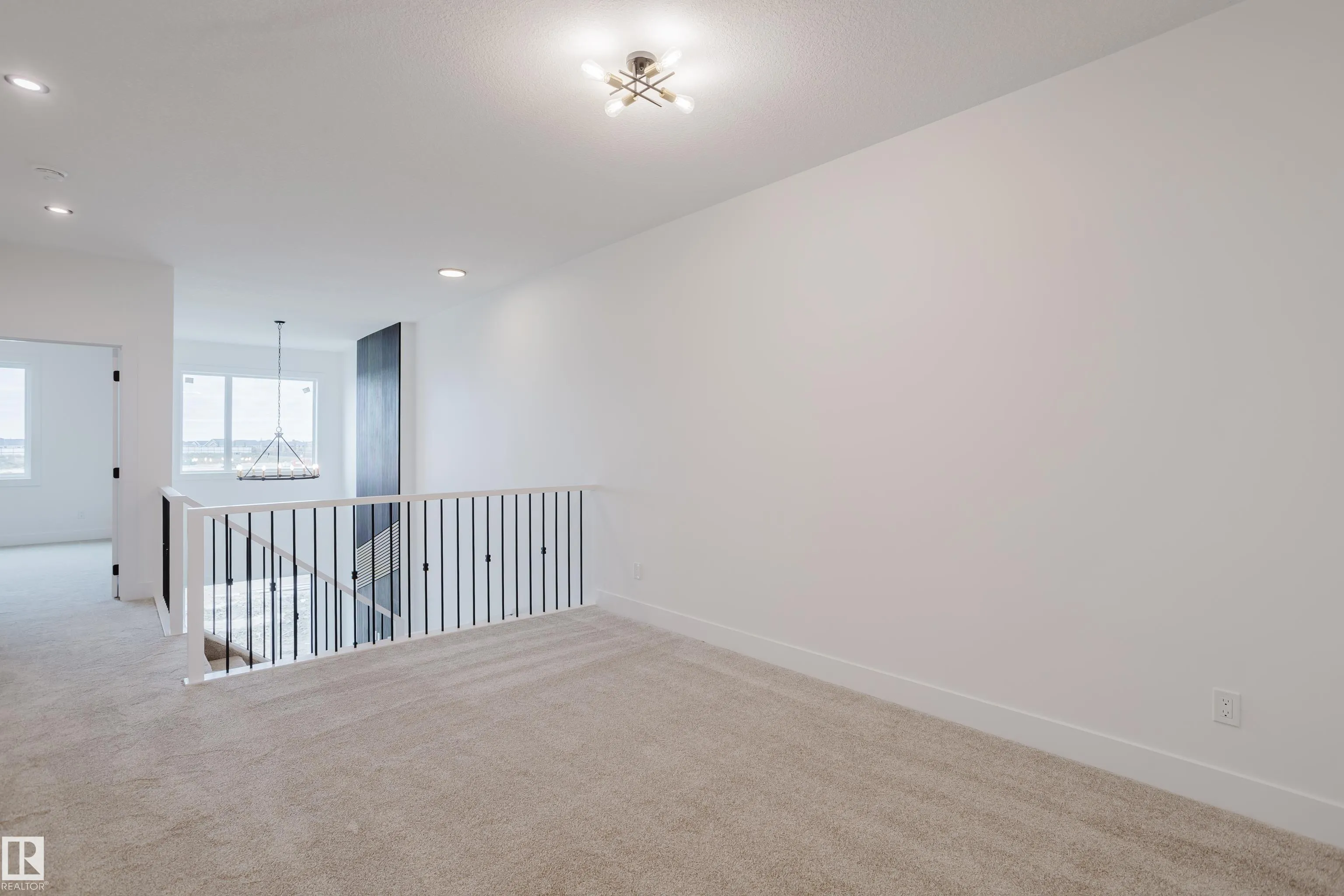 341 Munn Way