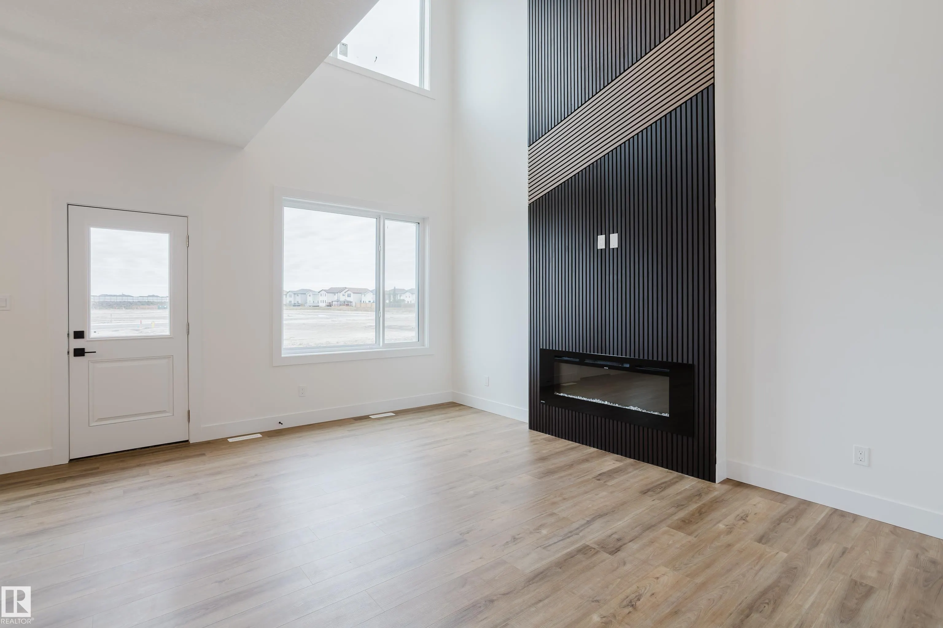 341 Munn Way