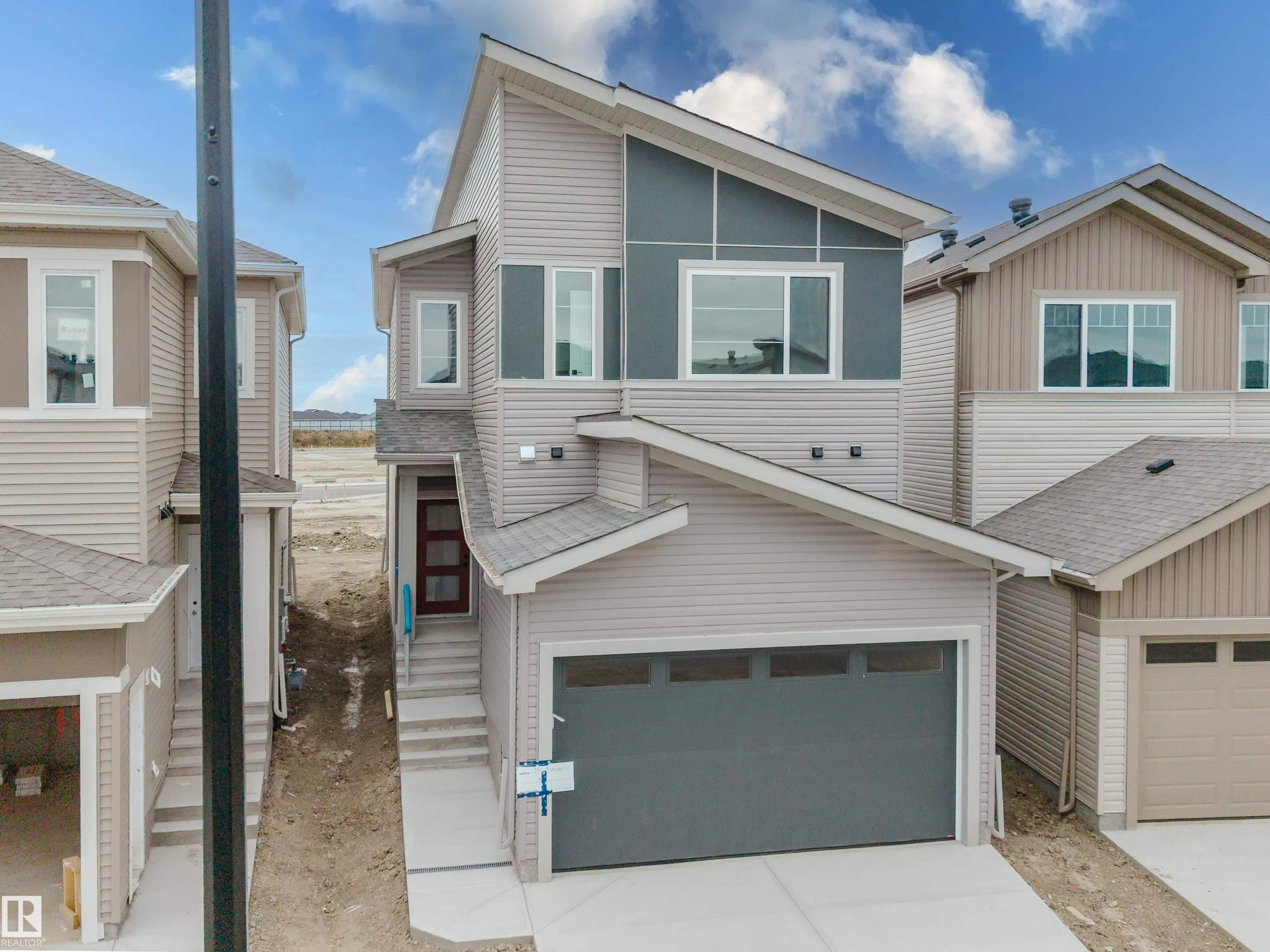 341 Munn Way