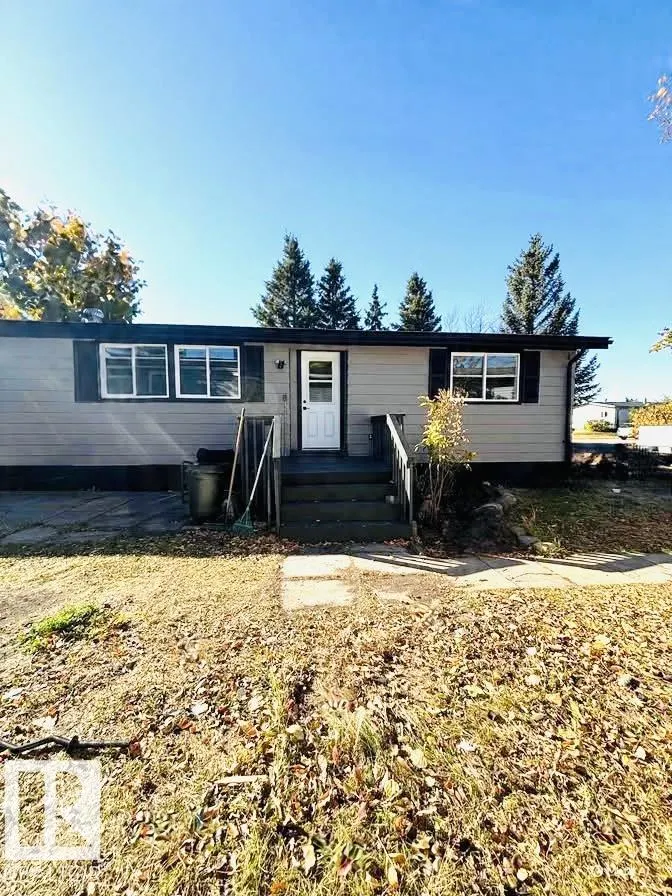 13 Maple Terrace