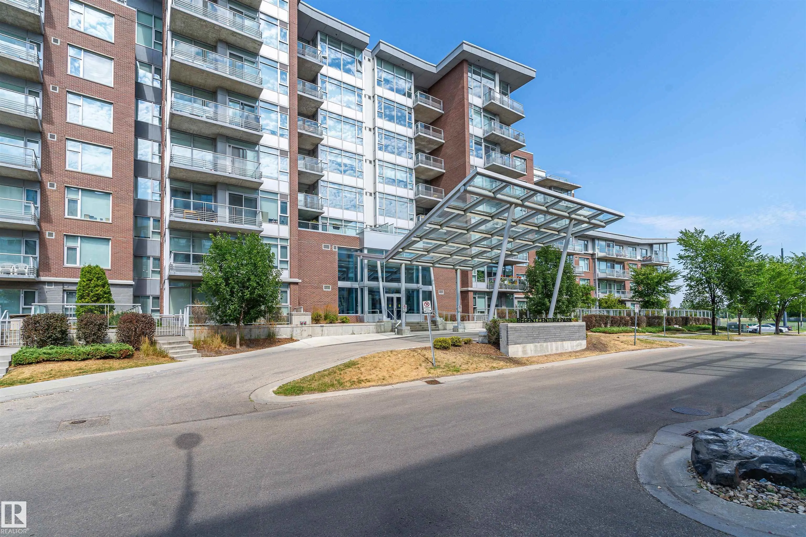 2606 109 Street