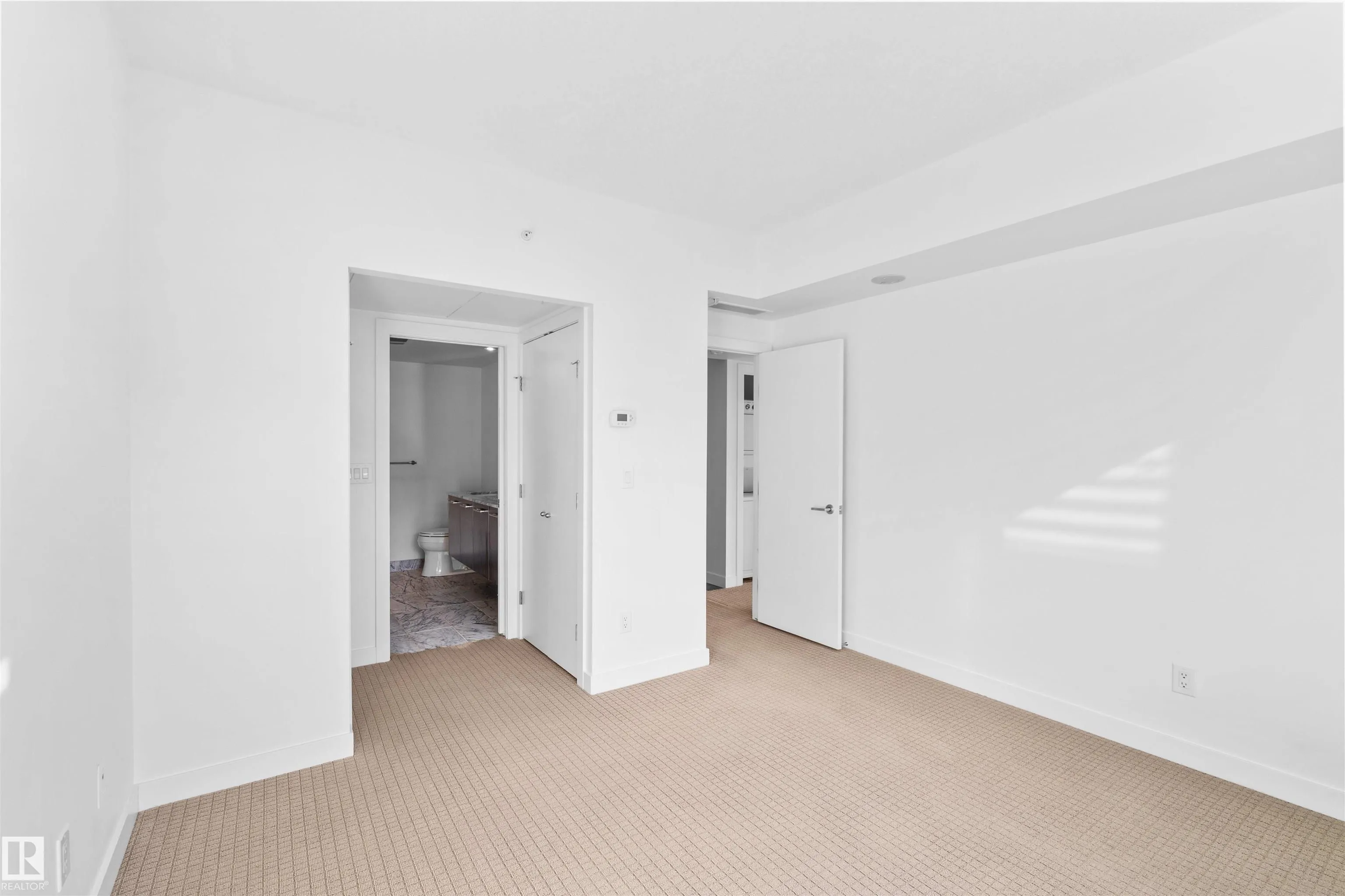 2606 109 Street