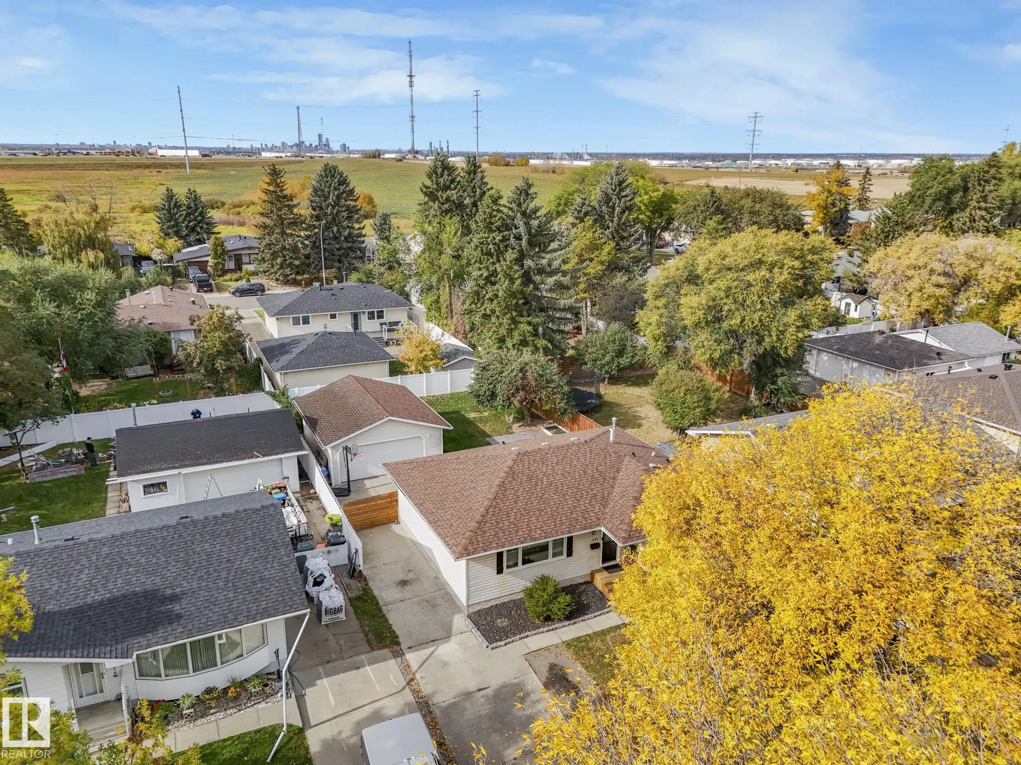 1020 MONY PENNY Crescent