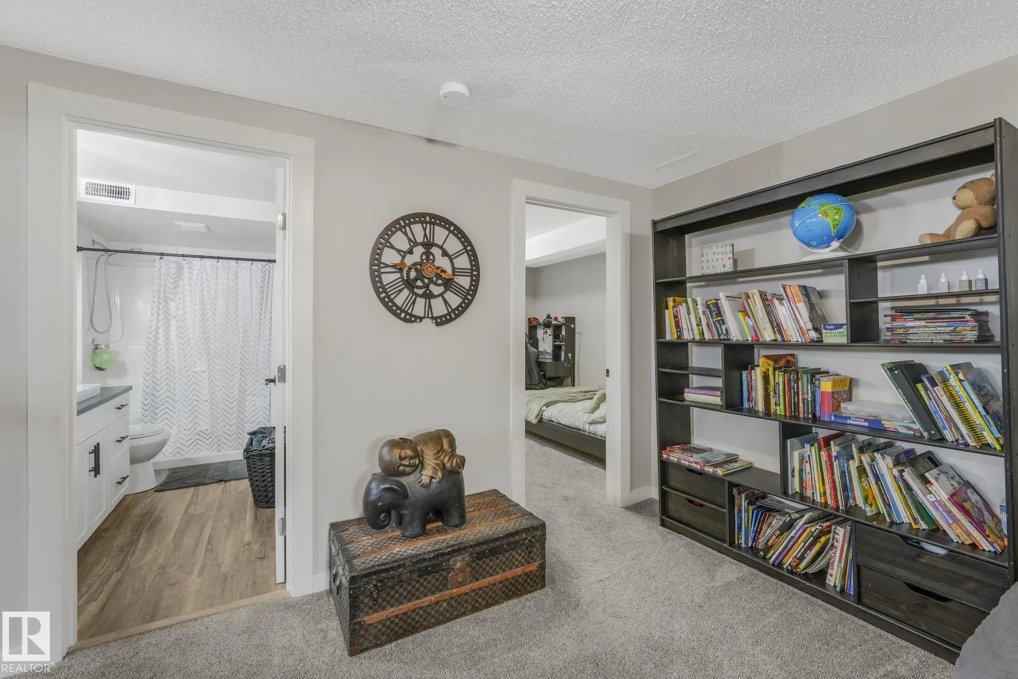 1020 MONY PENNY Crescent