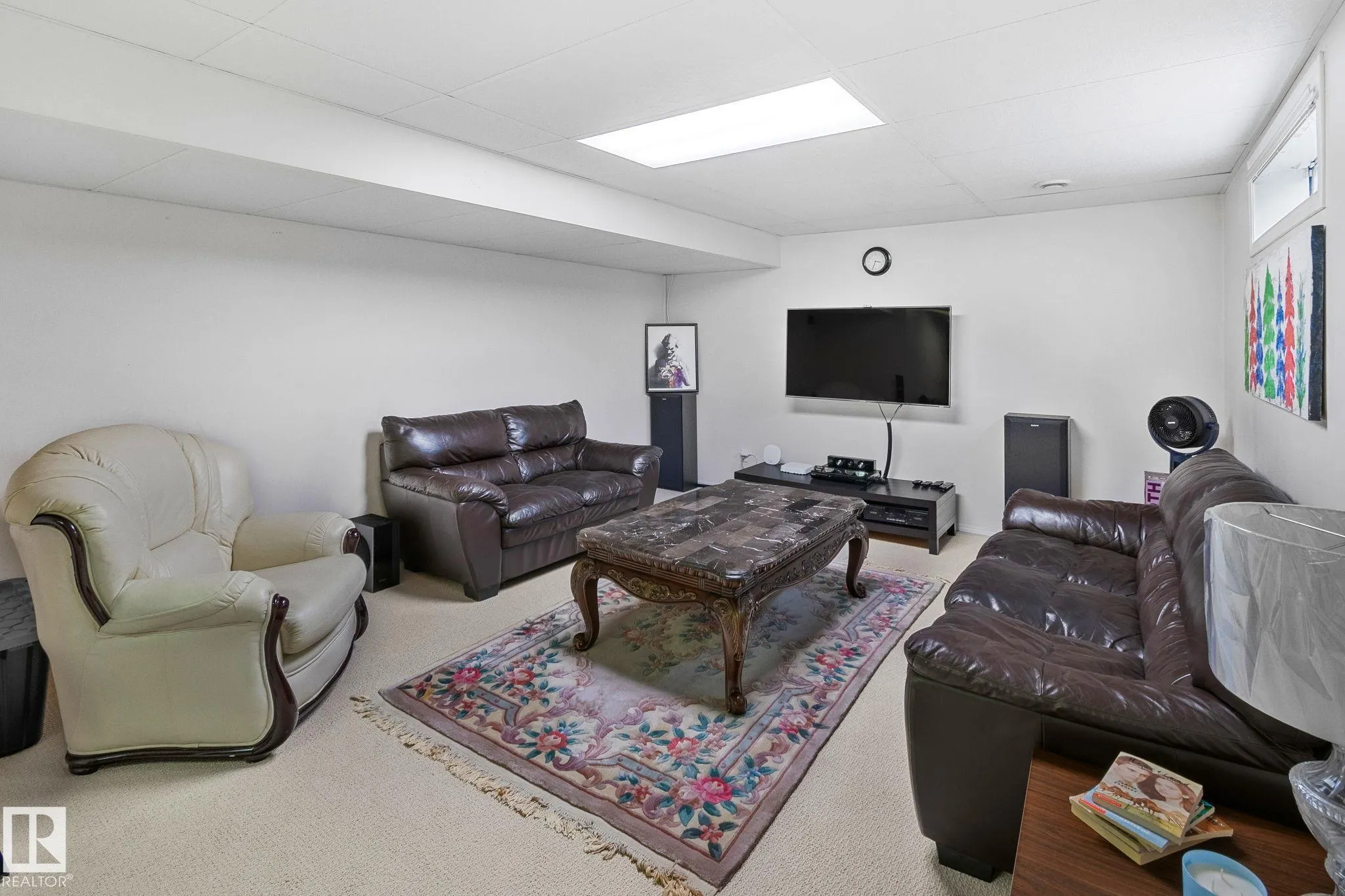 1238 Joyce Crescent