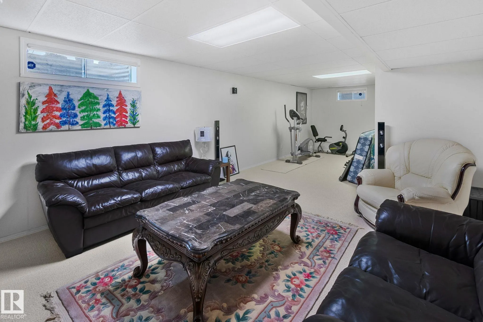 1238 Joyce Crescent