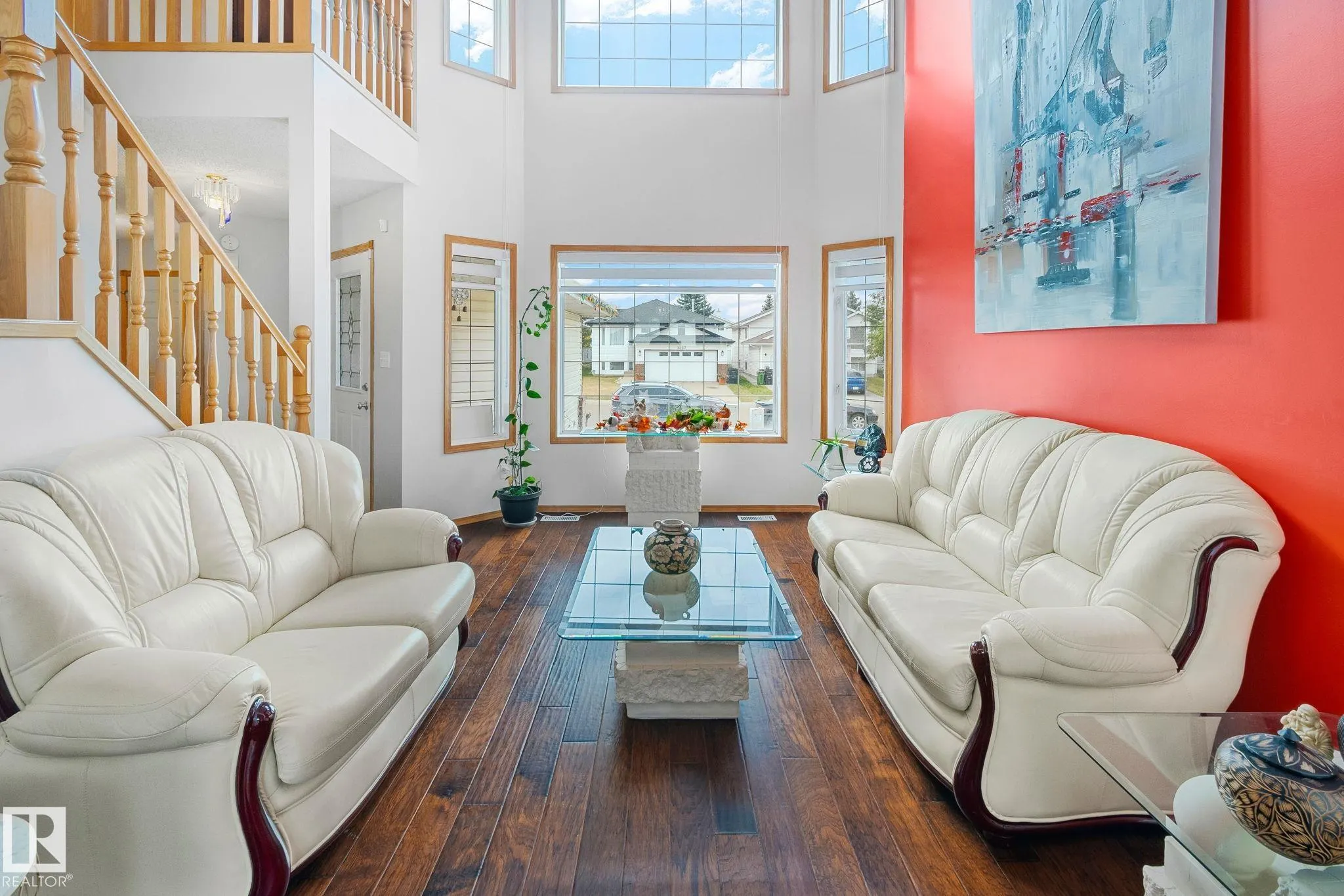 1238 Joyce Crescent