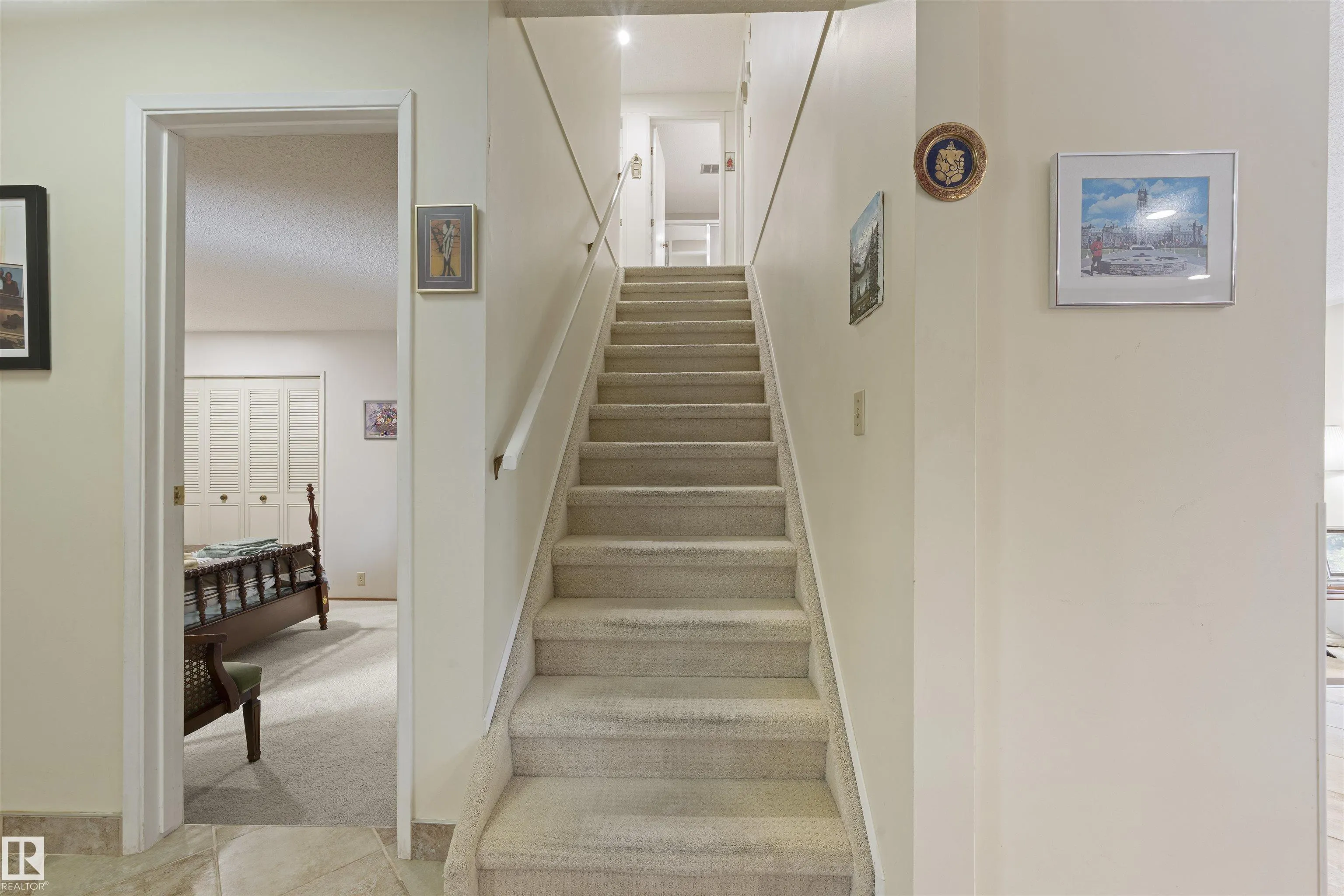 2811 125 Street