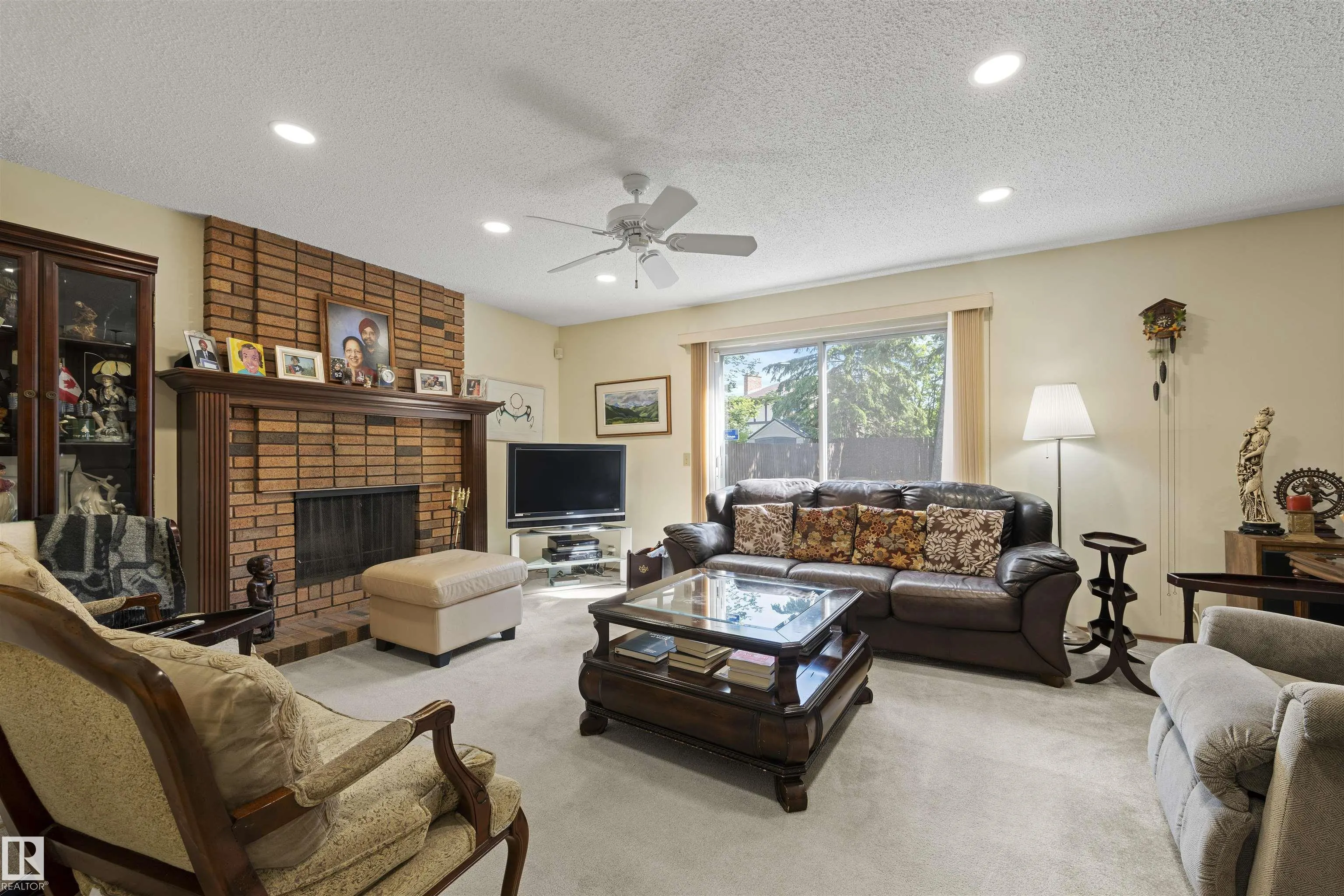 2811 125 Street