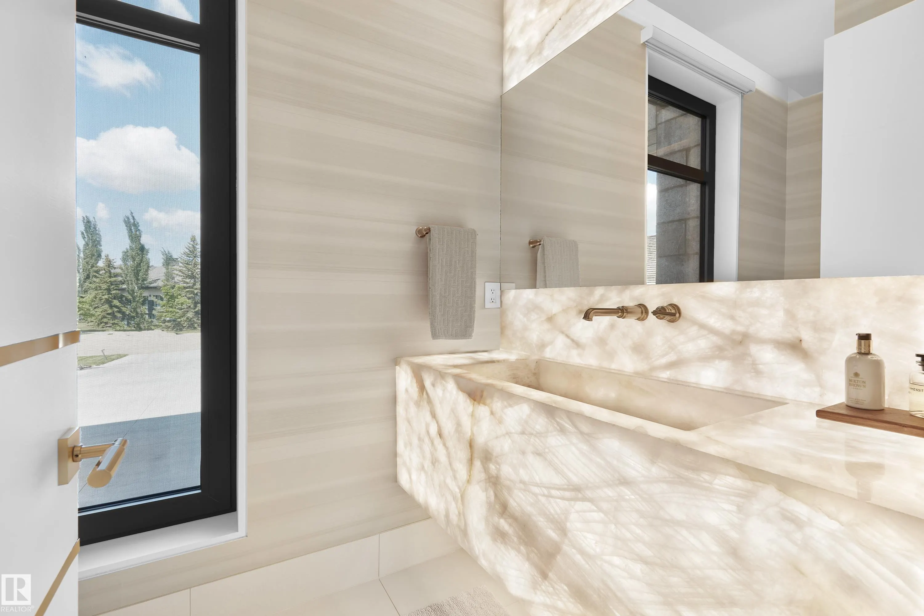 46 KINGSFORD Crescent