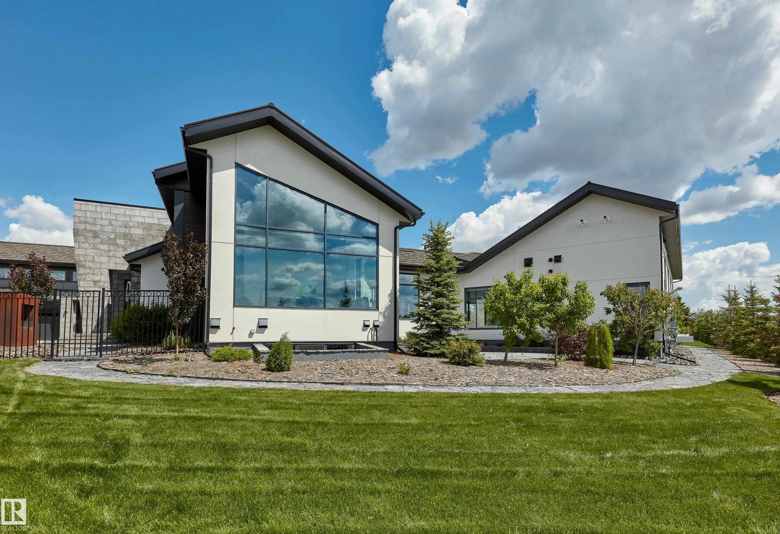 46 KINGSFORD Crescent