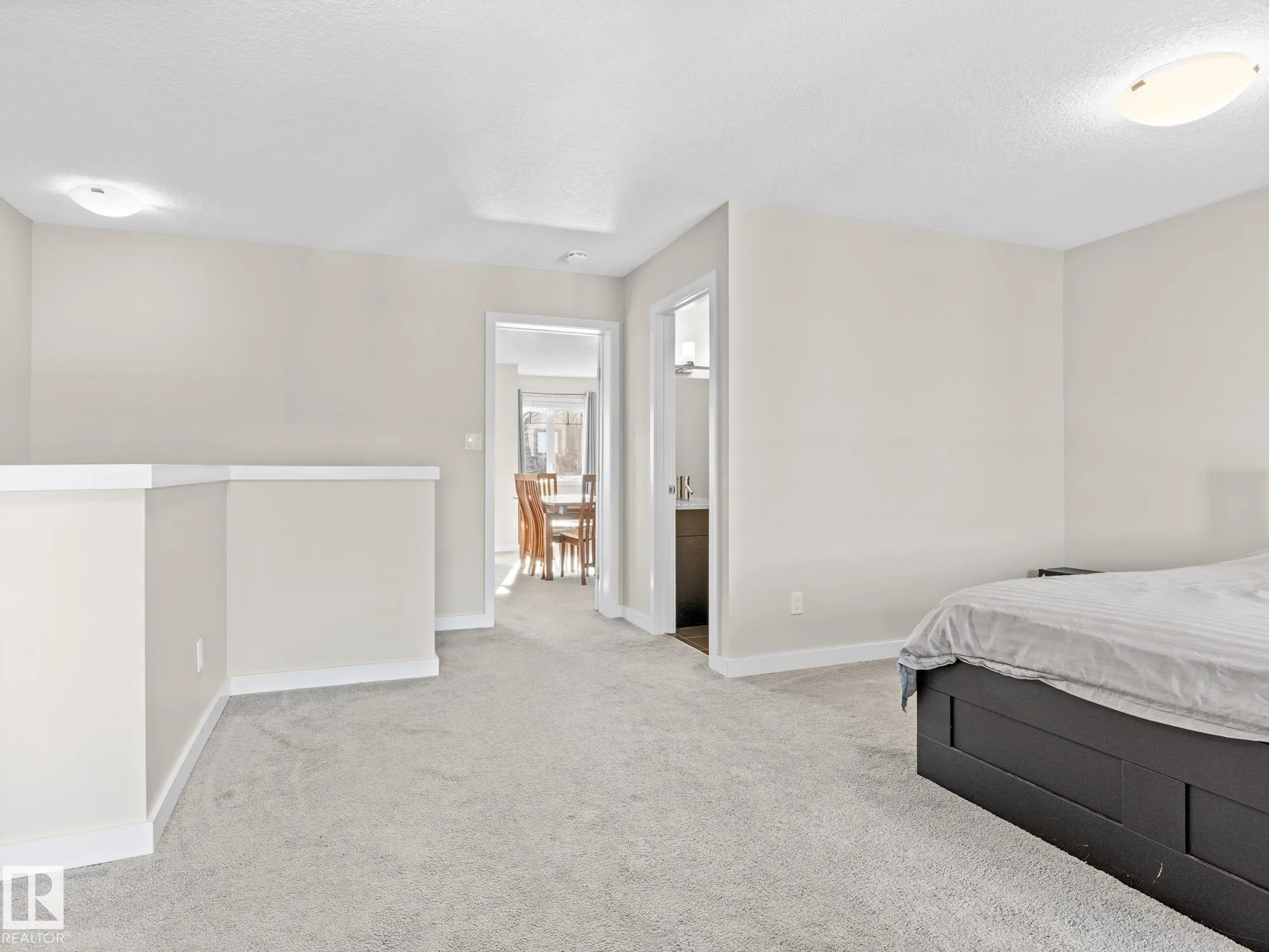 5873 MULLEN Place