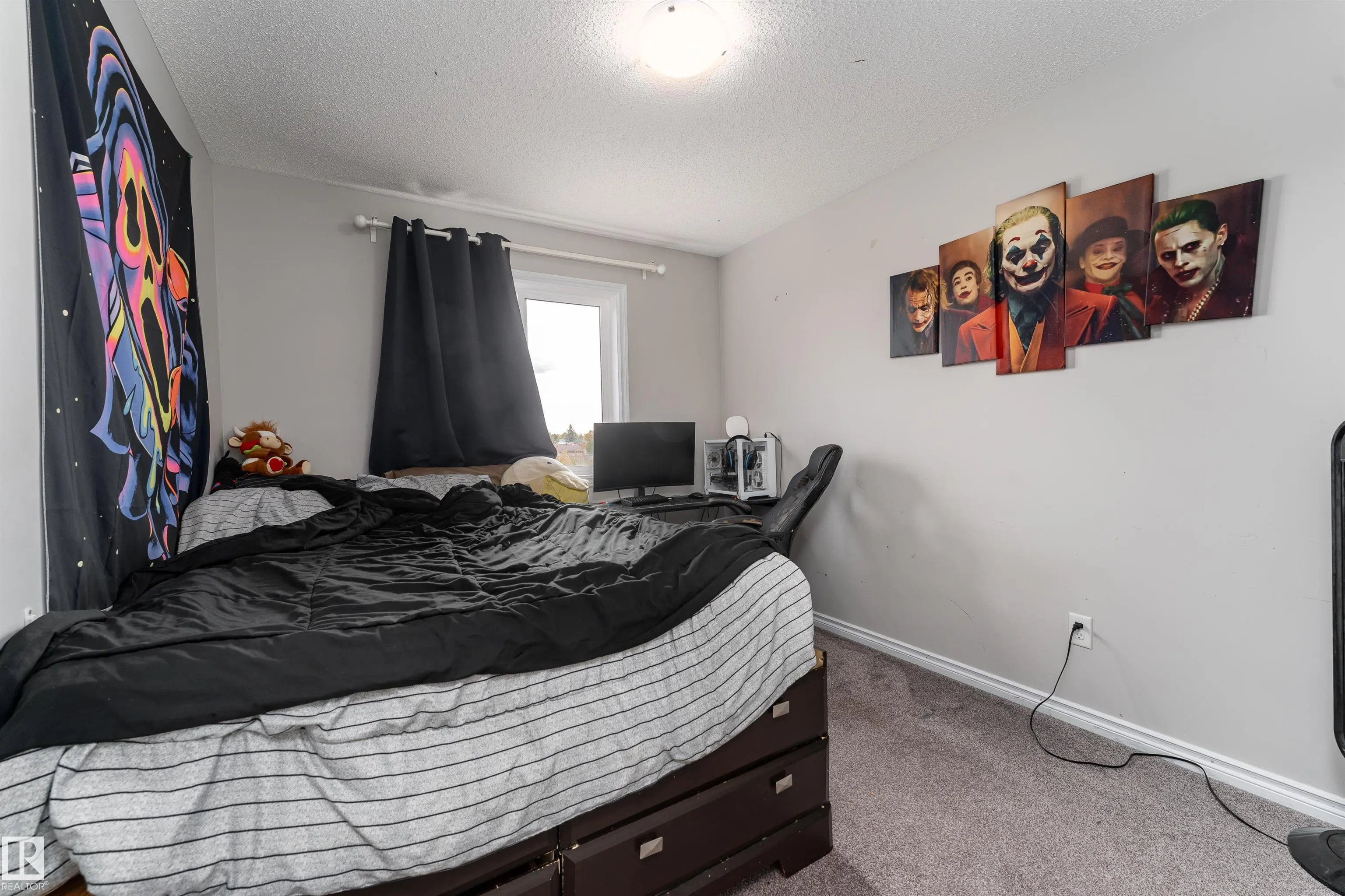 521 EBBERS Way