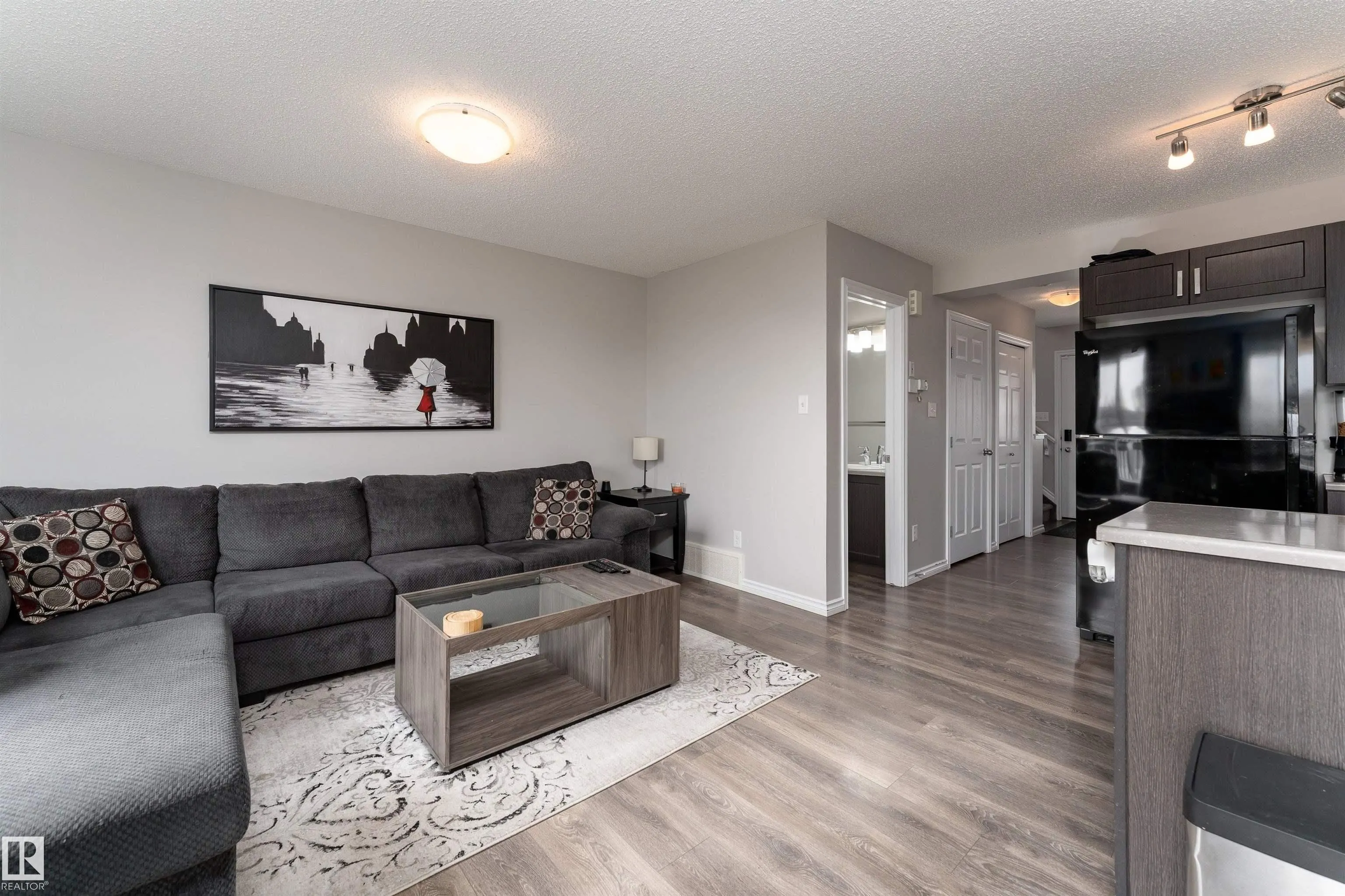 521 EBBERS Way