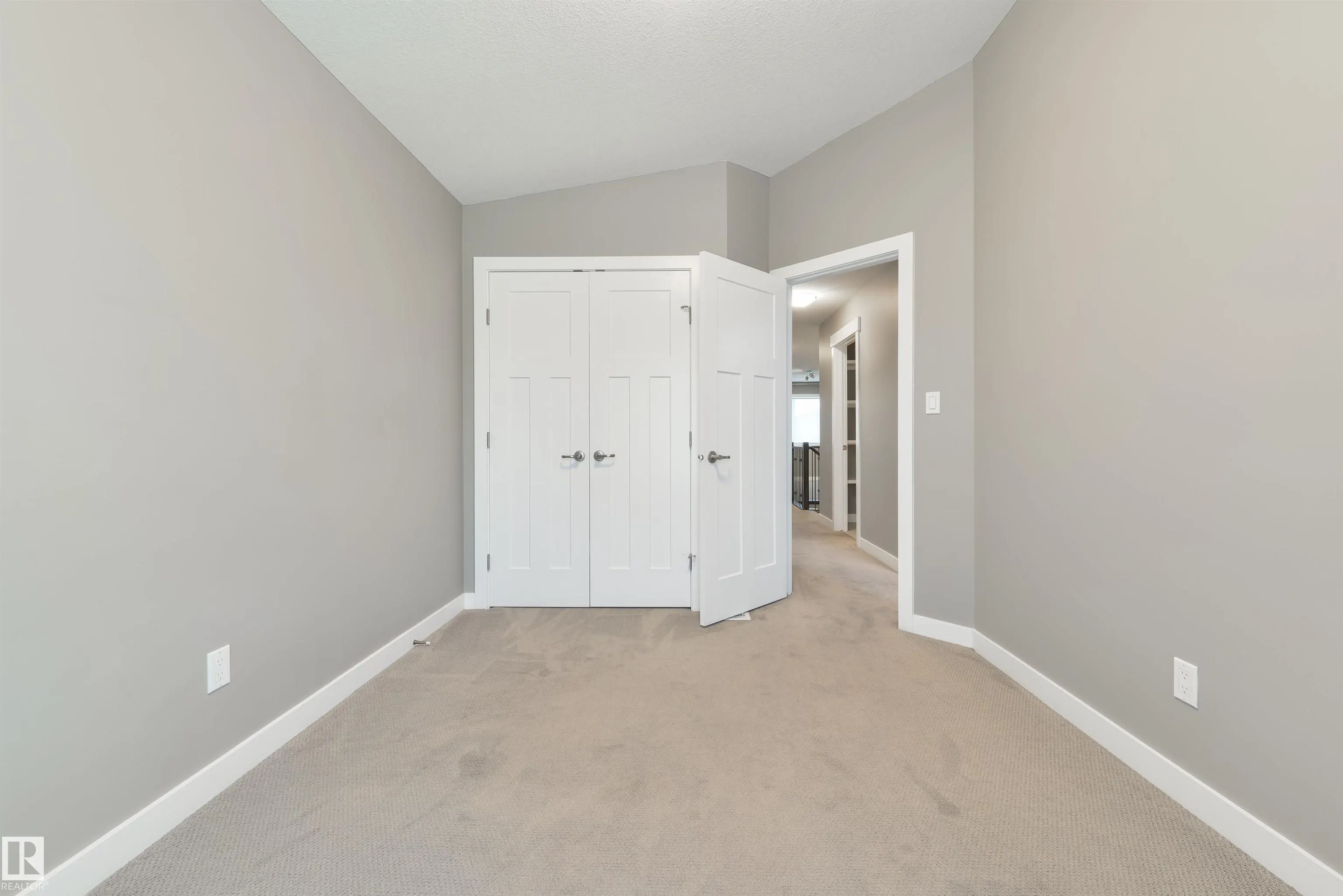 2328 WARE Crescent
