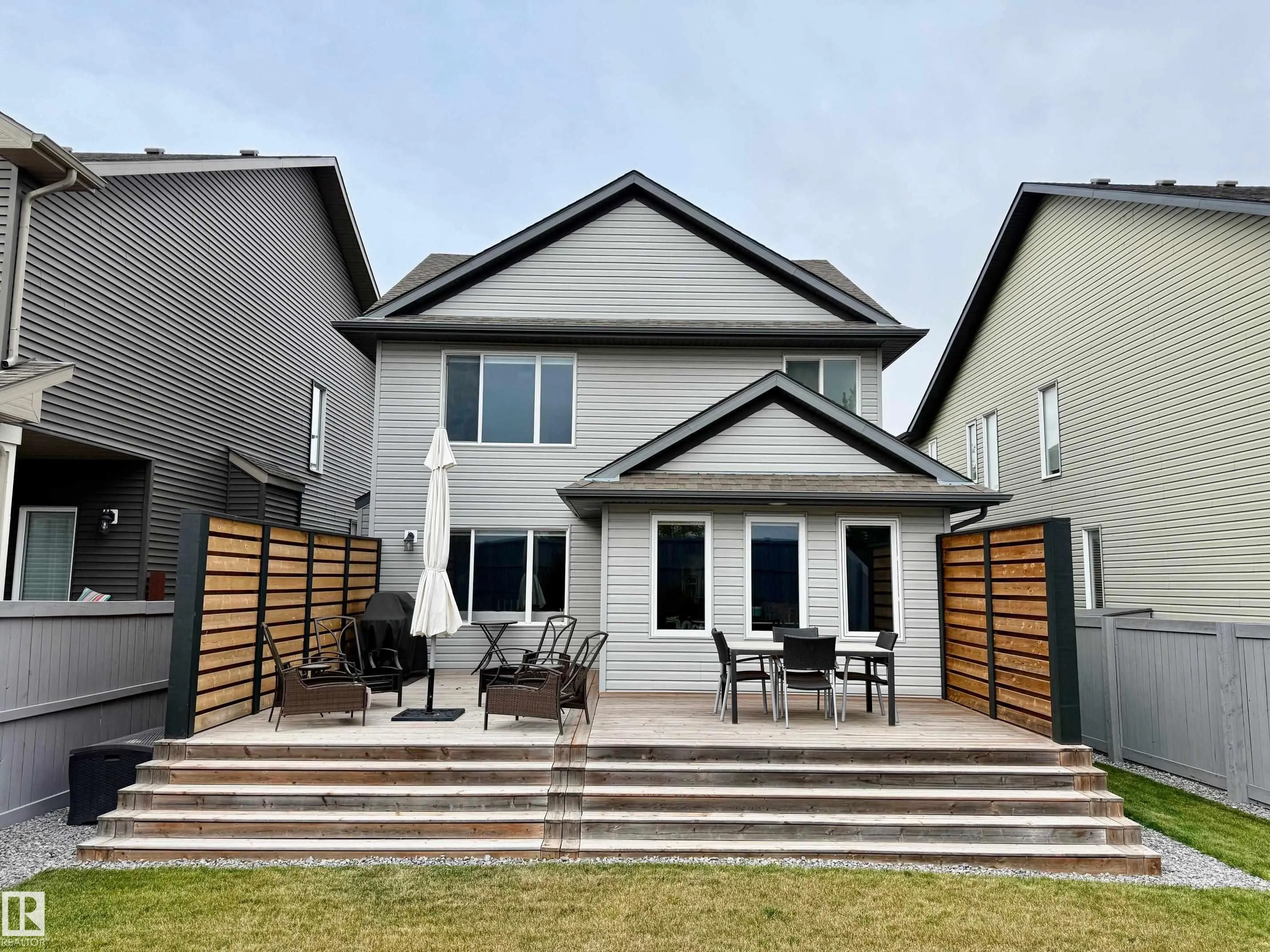 122 SUNTERRA Way