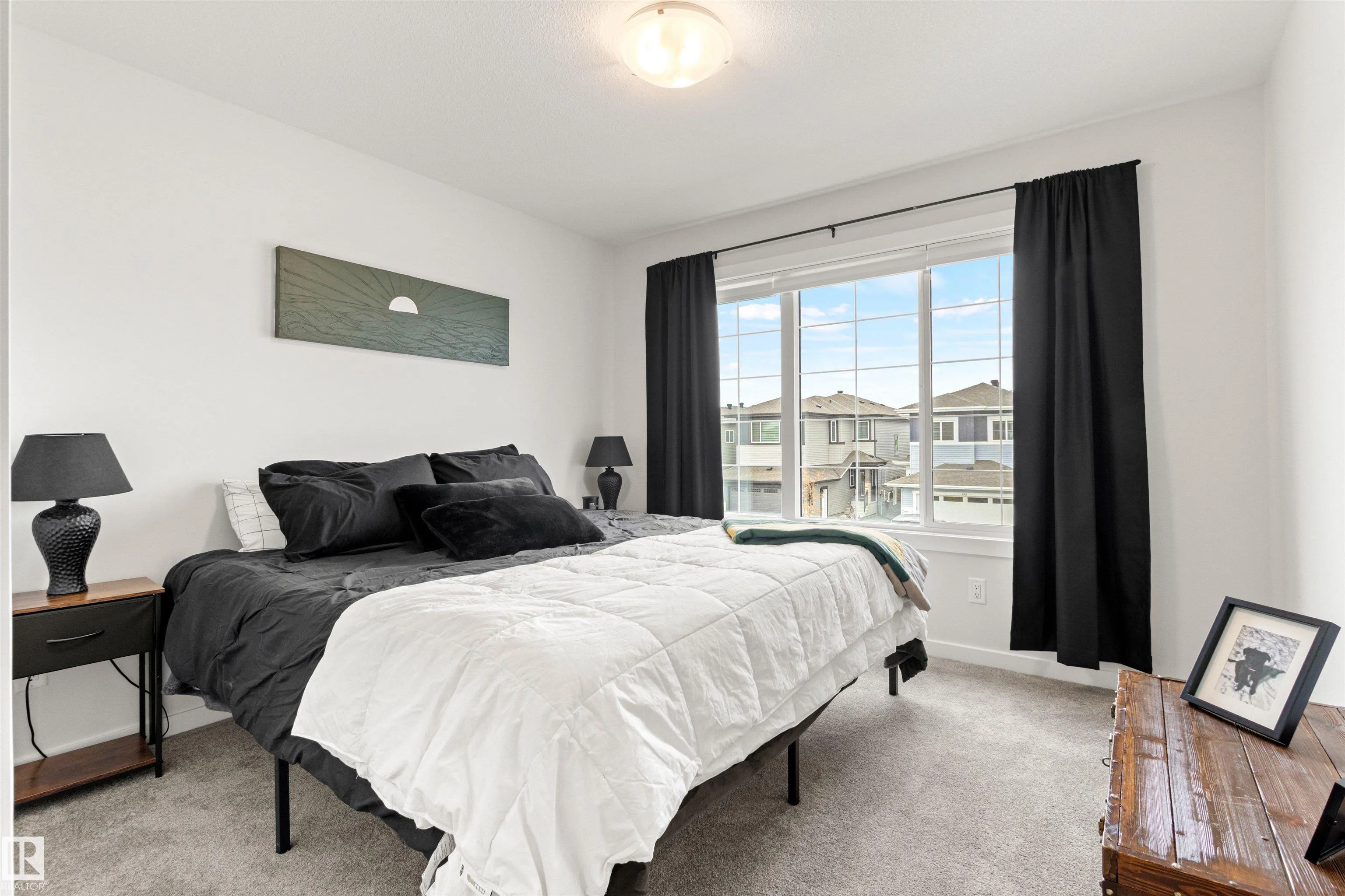 446 ROBERTS Crescent