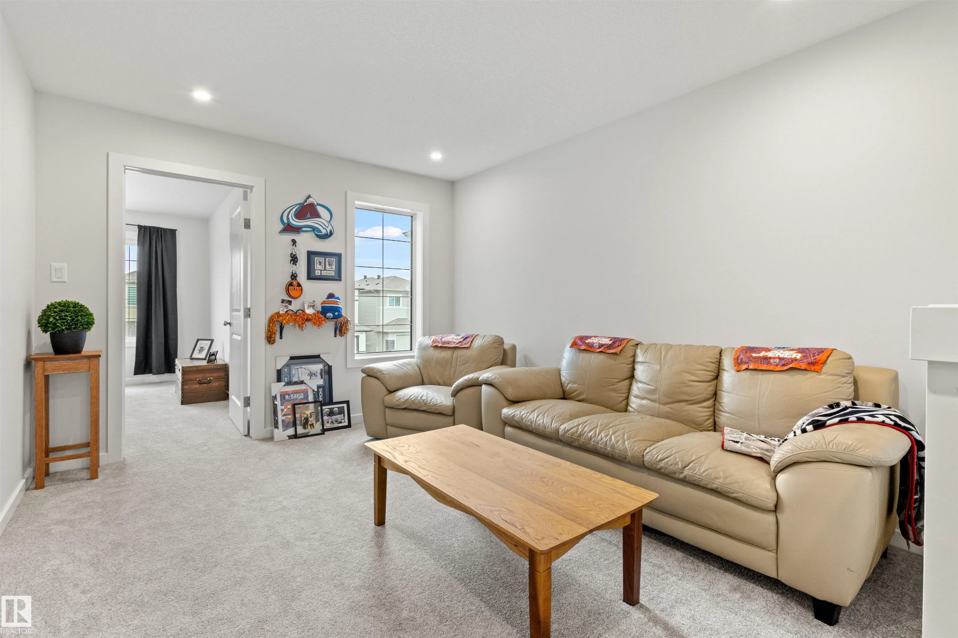 446 ROBERTS Crescent