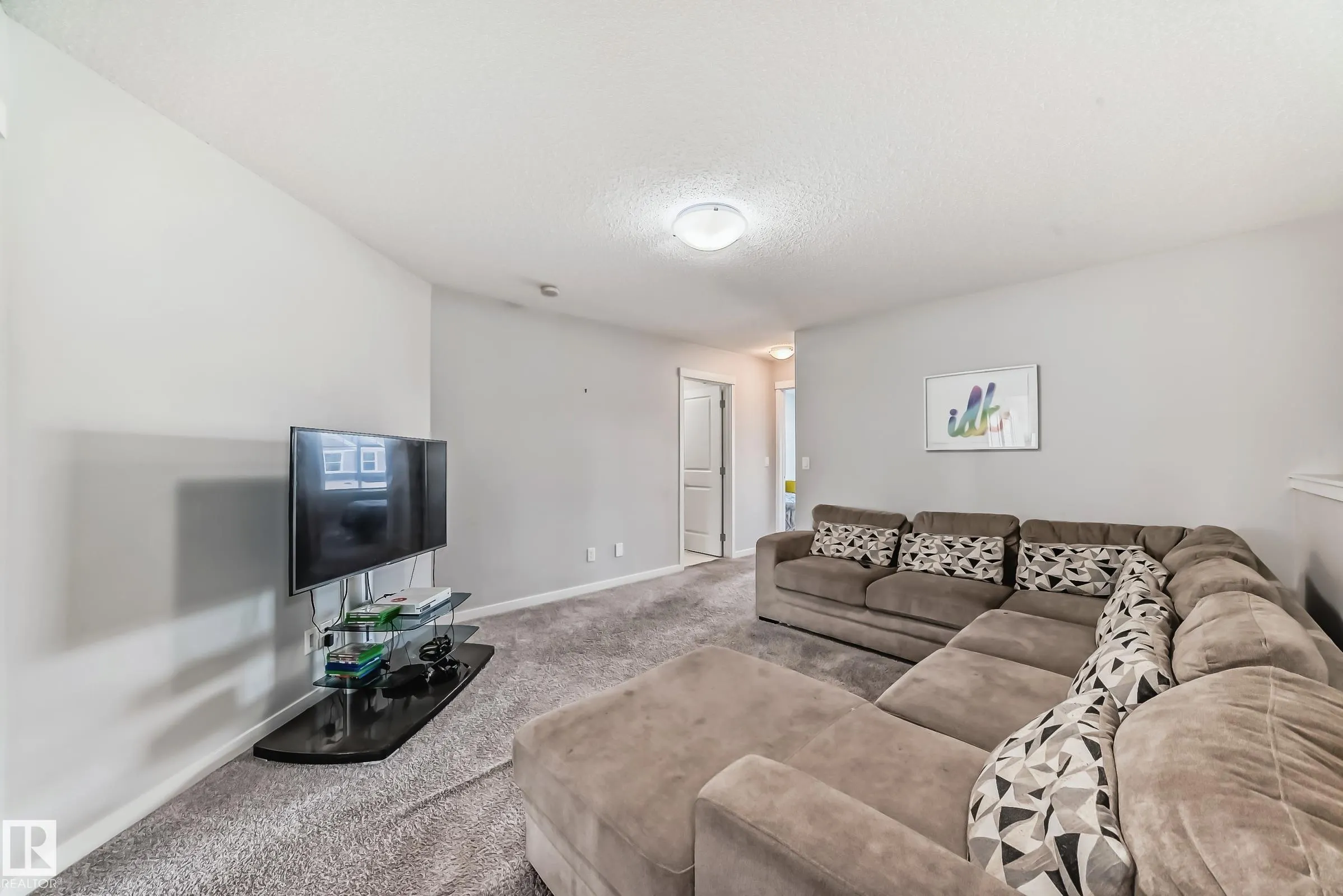 17112 64 Street