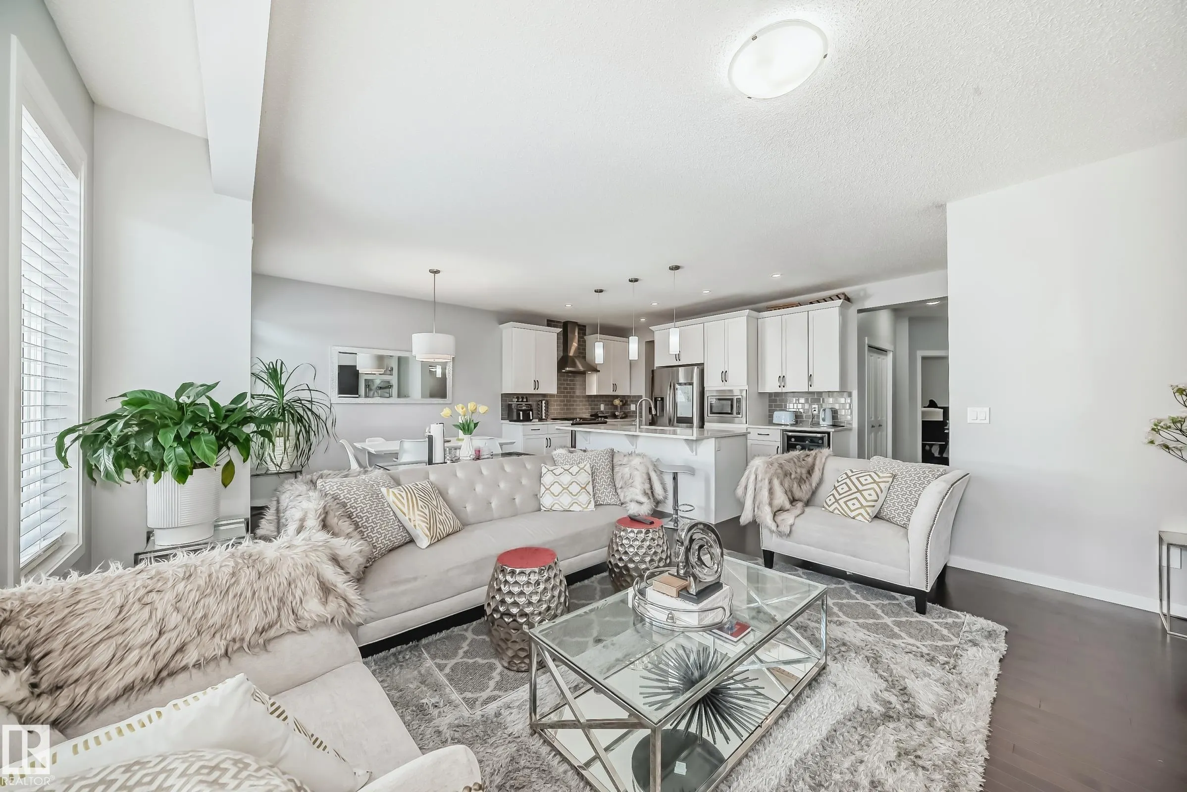 17112 64 Street