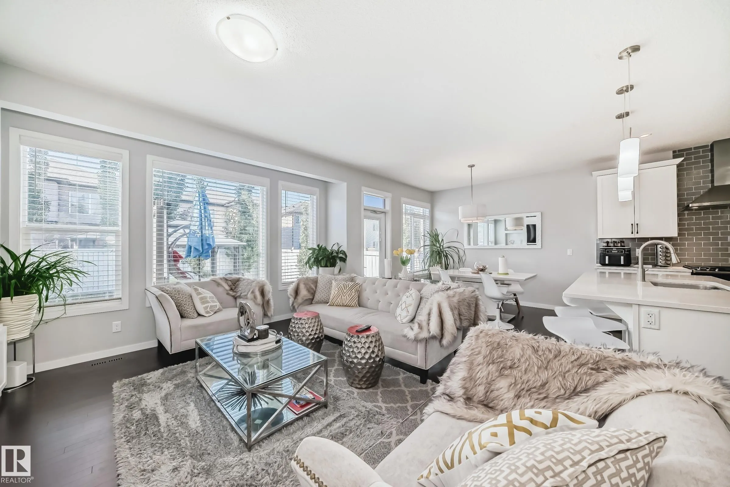 17112 64 Street