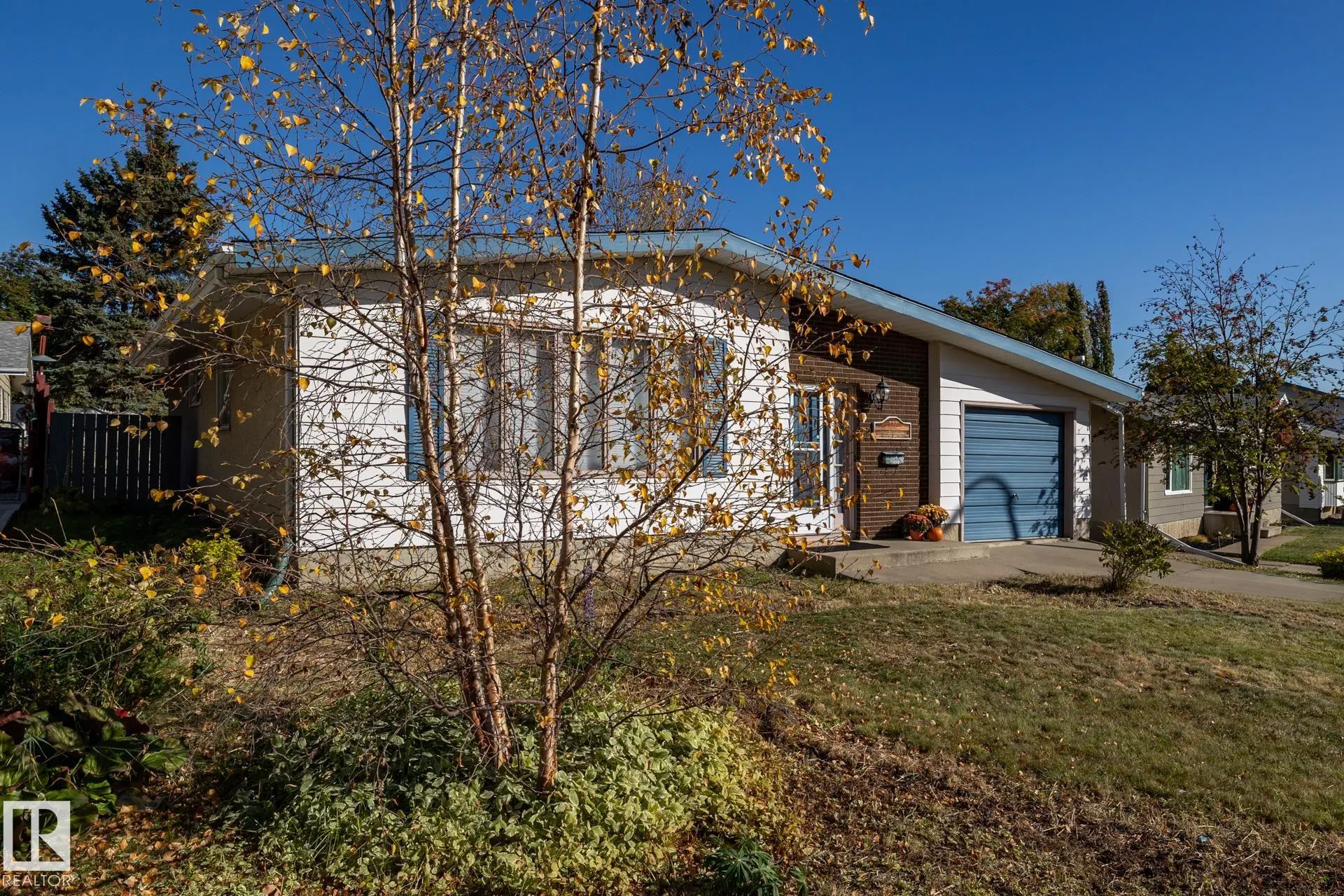127 GREENGROVE Avenue