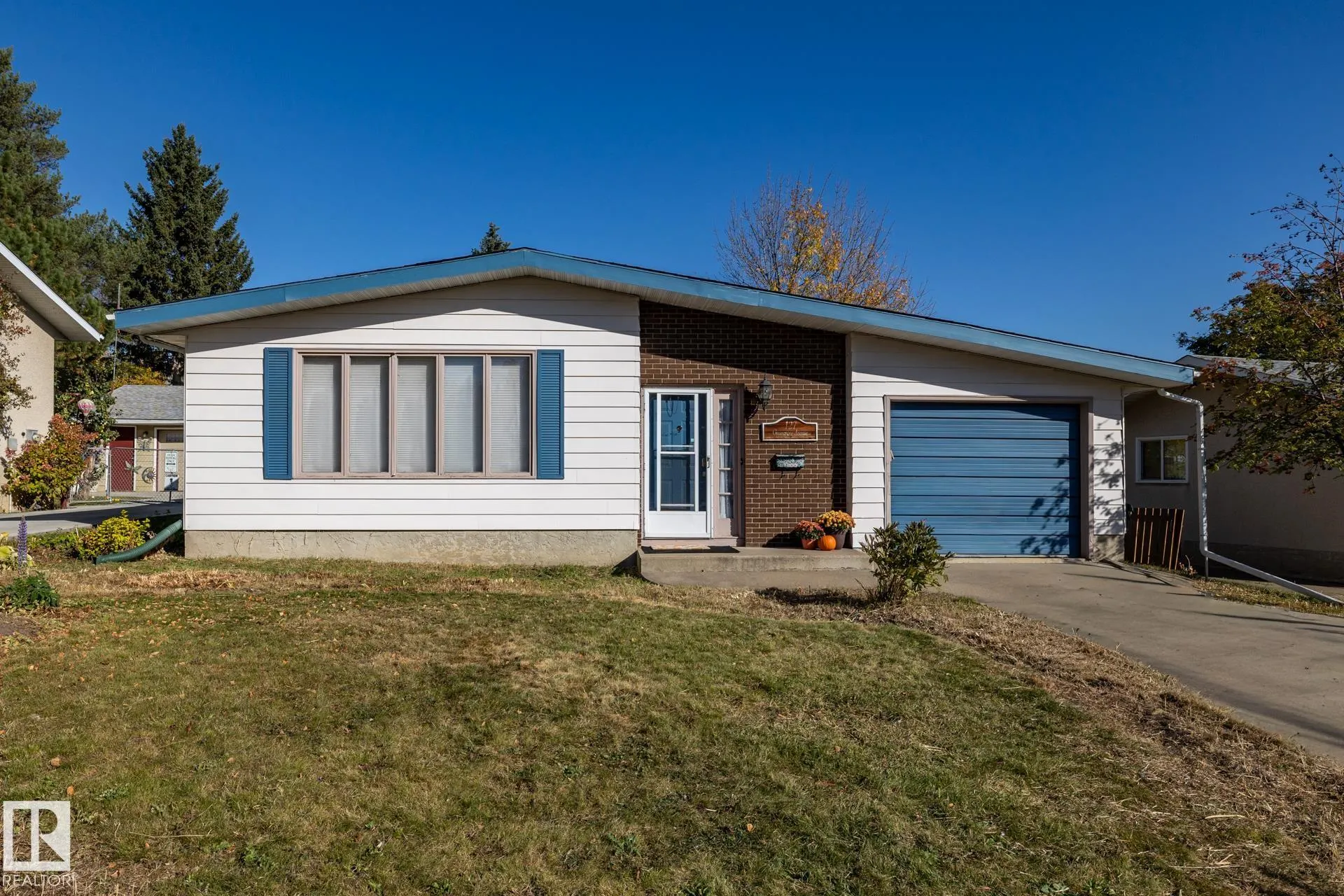 127 GREENGROVE Avenue