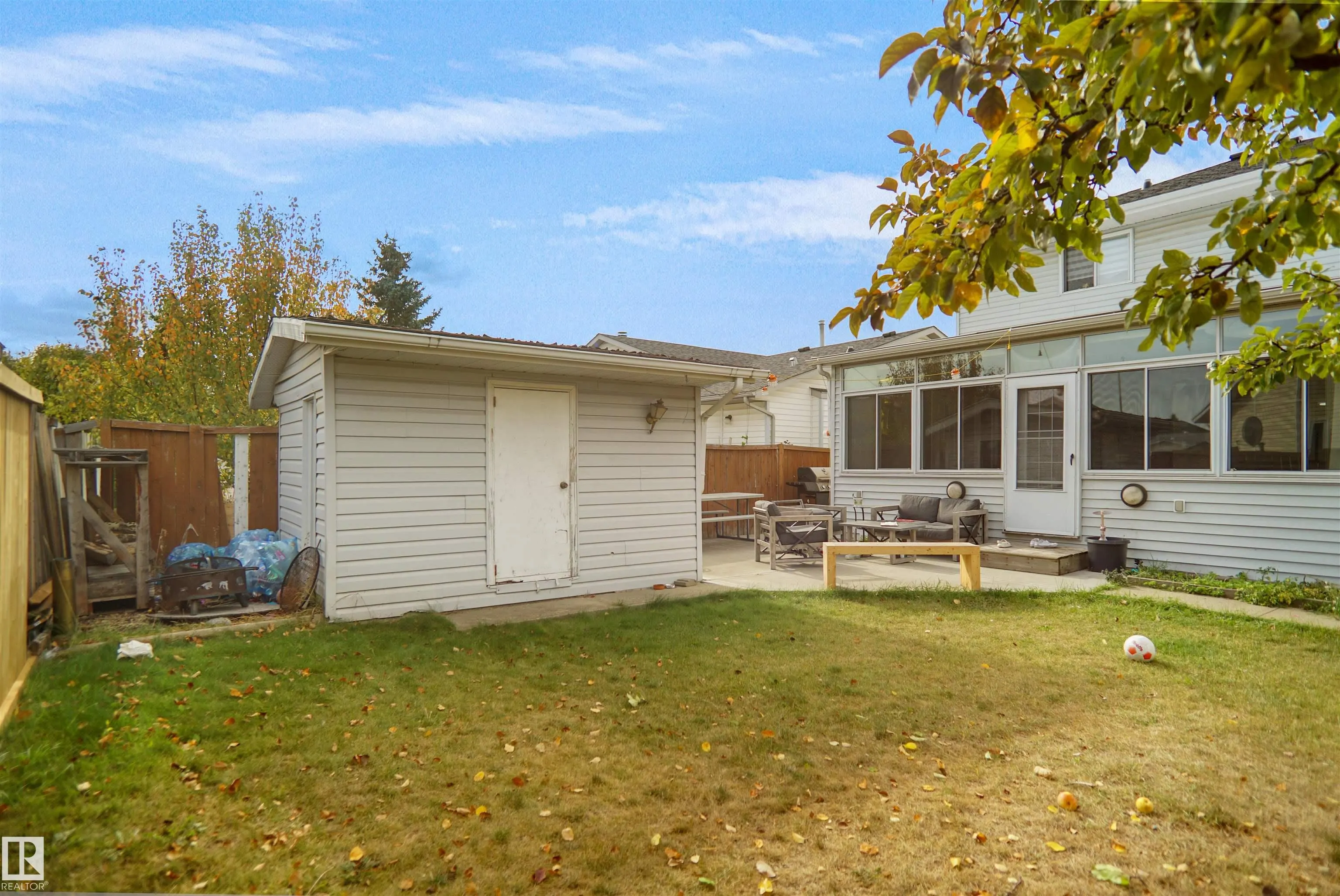 15519 70 Street
