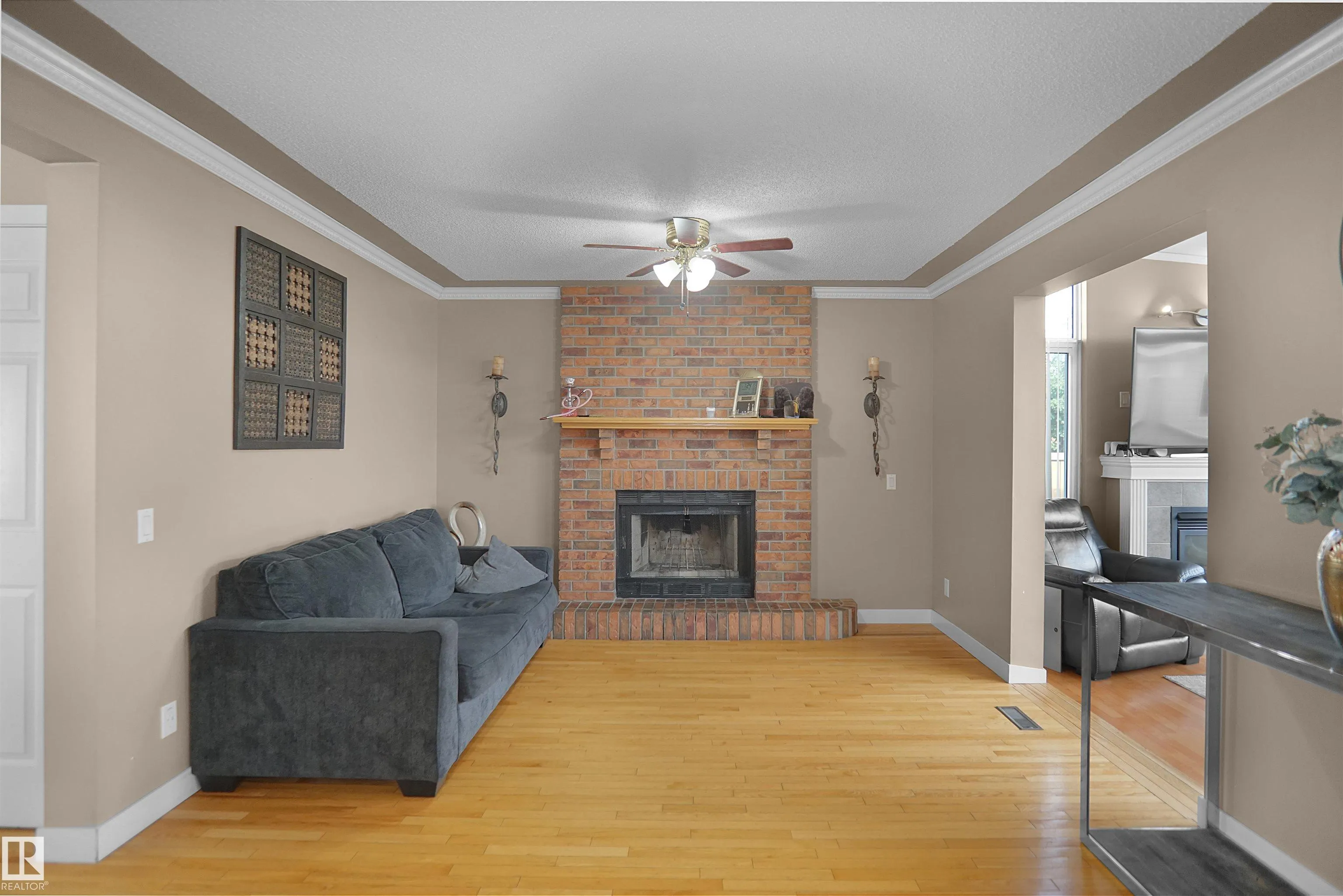 15519 70 Street