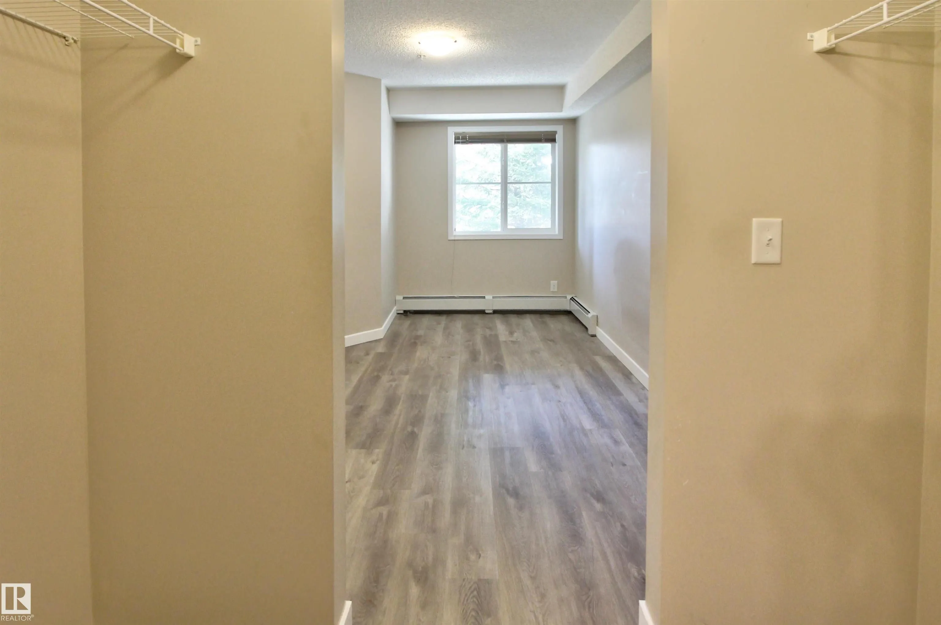 530 WATT Boulevard