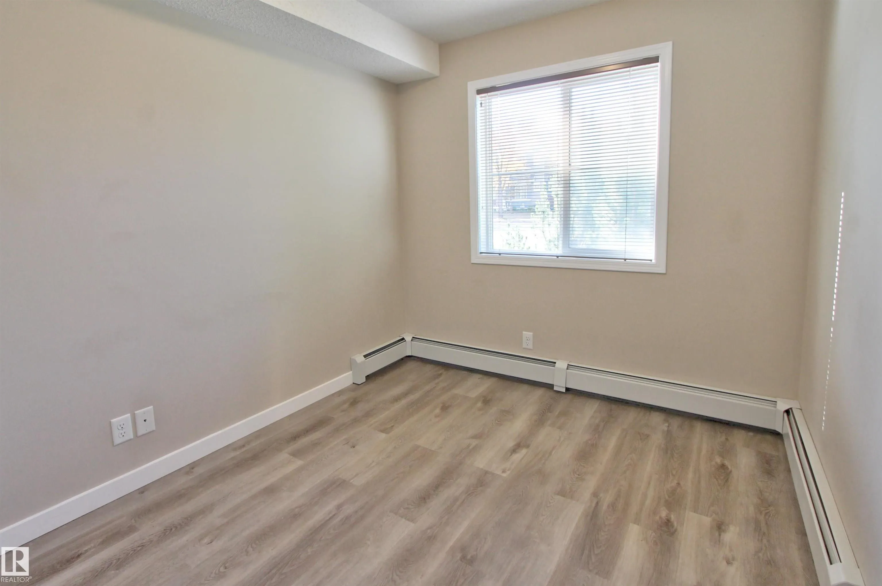 530 WATT Boulevard