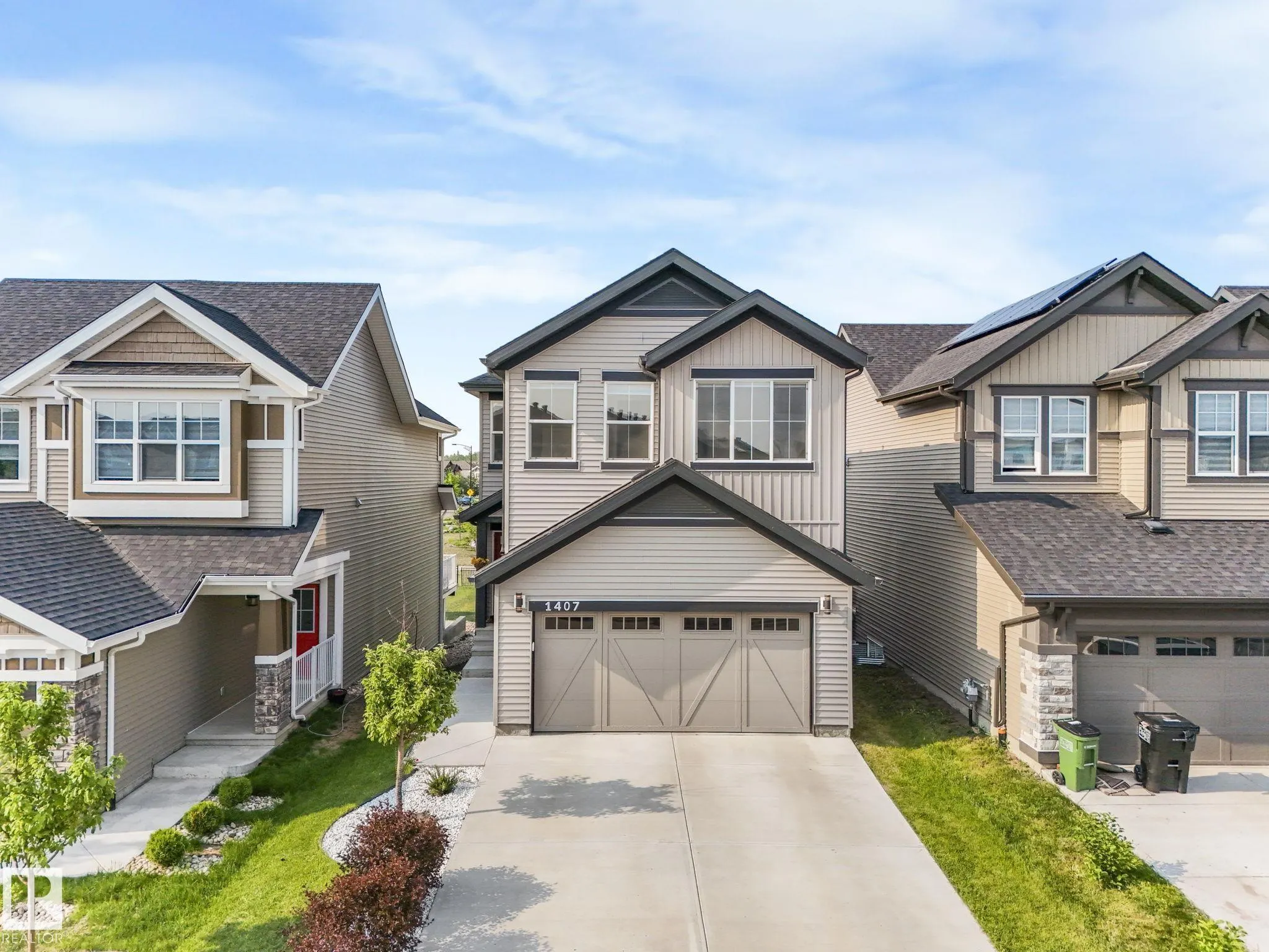 1407 DARBY GREEN Green