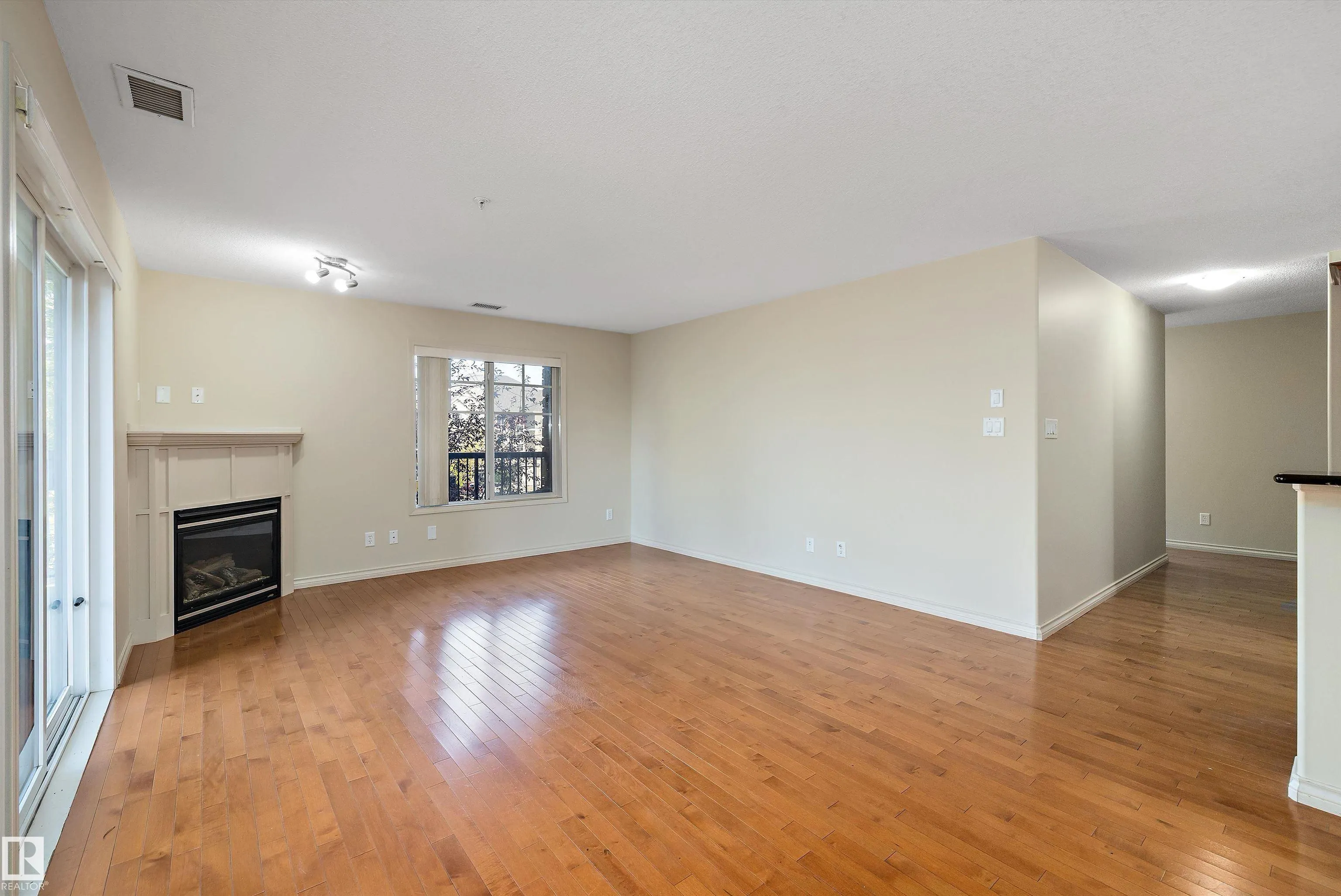 2096 BLACKMUD CREEK Drive