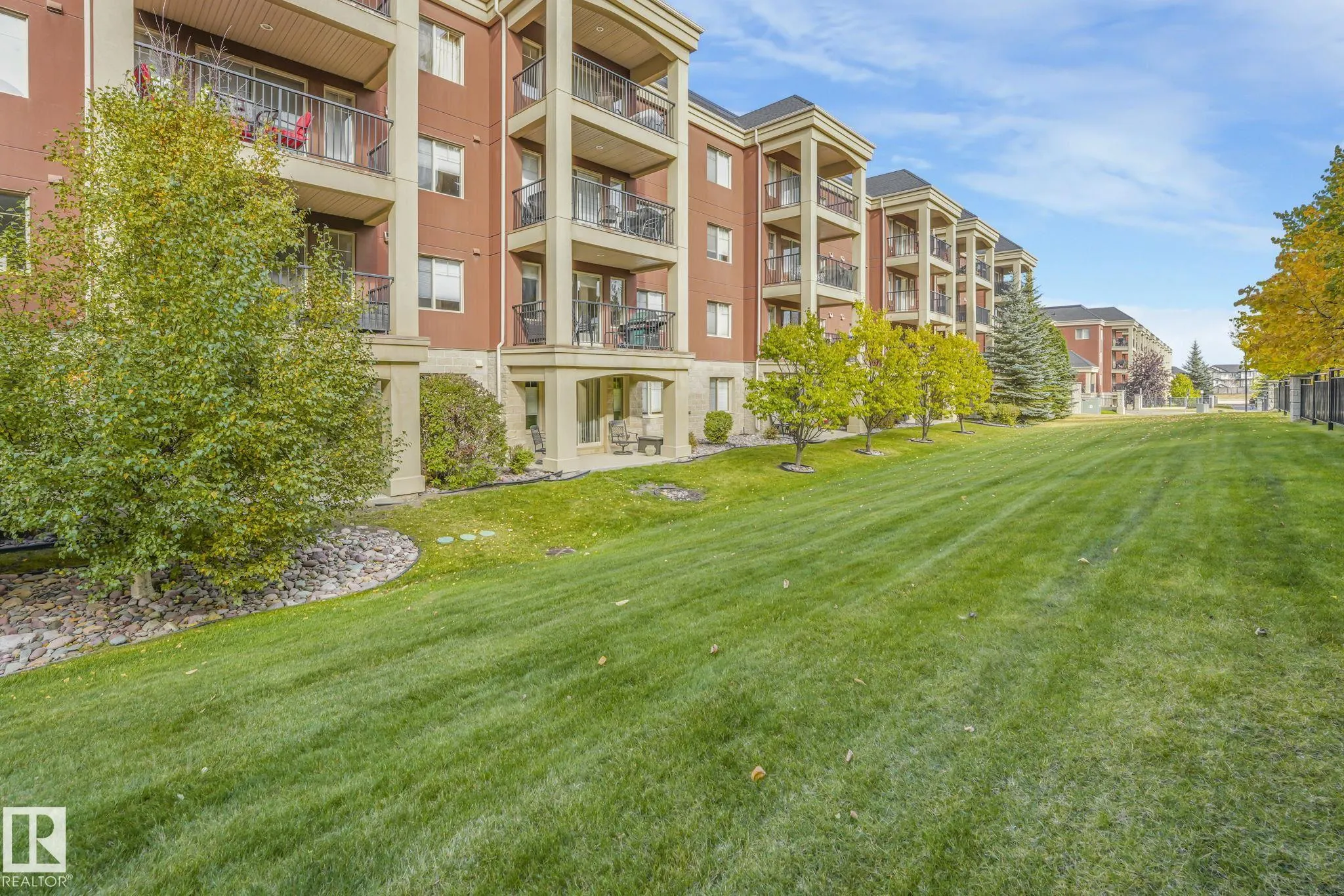 500 PALISADES Way