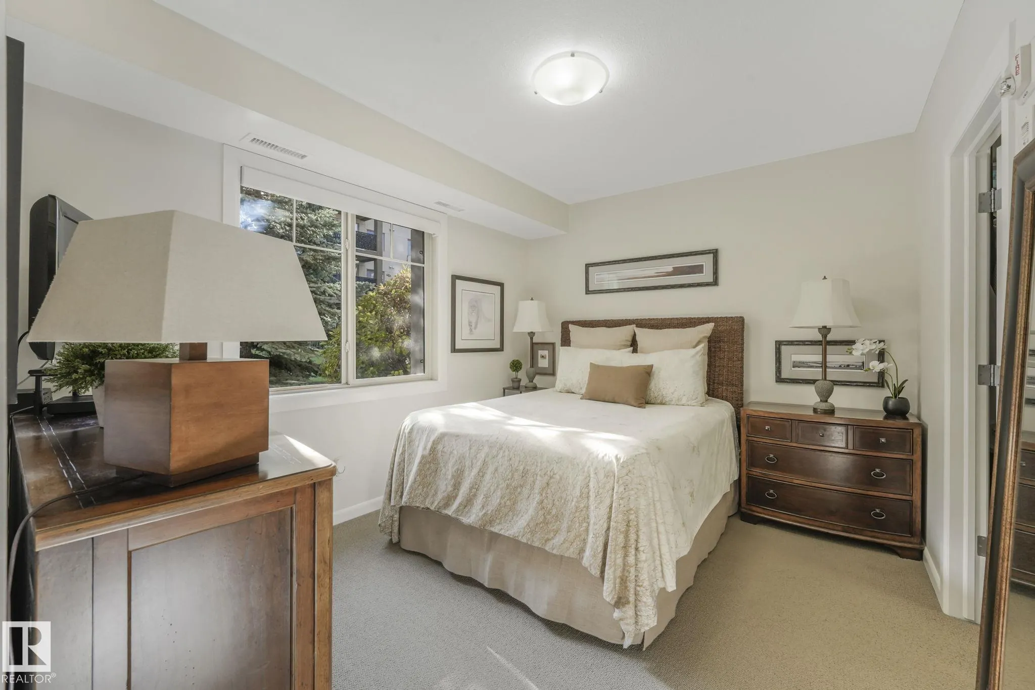500 PALISADES Way